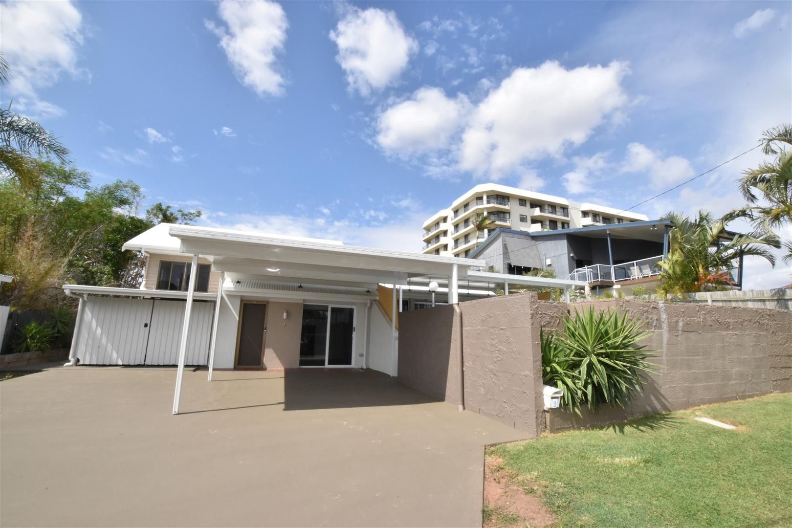 9 Carter Street, West Gladstone, QLD 4680