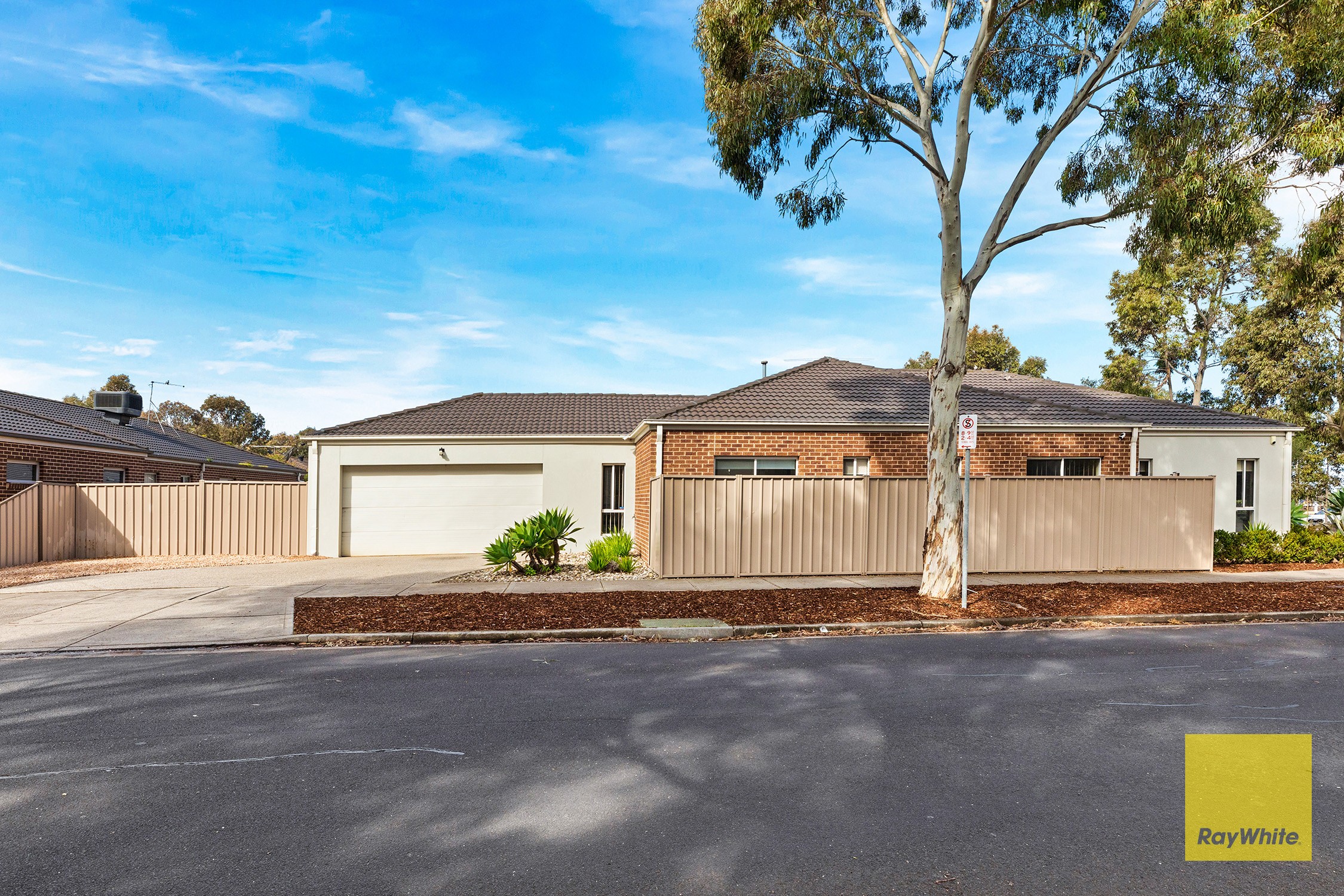 128 Tenterfield Drive, Burnside Heights, VIC 3023