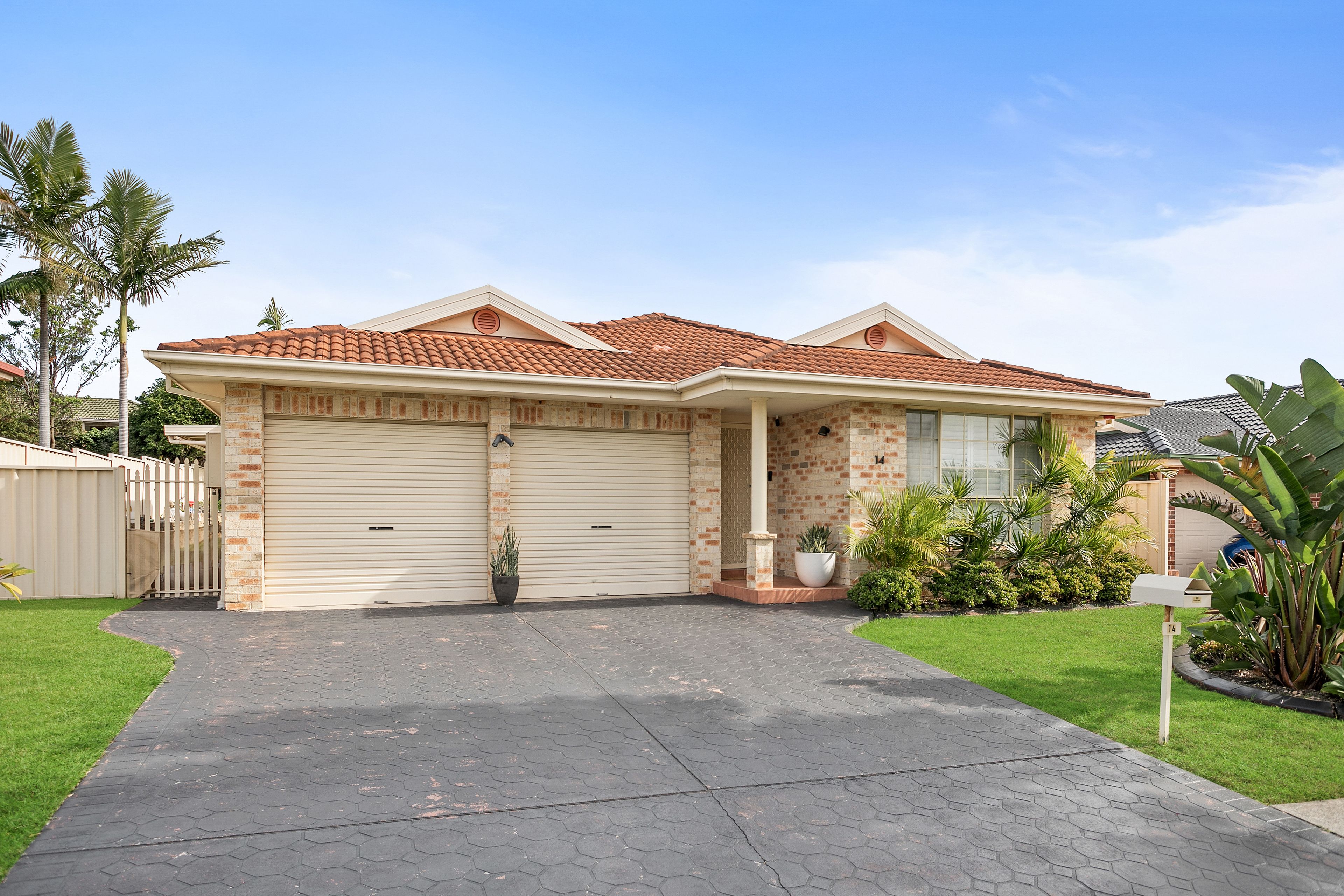 14 Tuggerah Circuit, Flinders NSW 2529