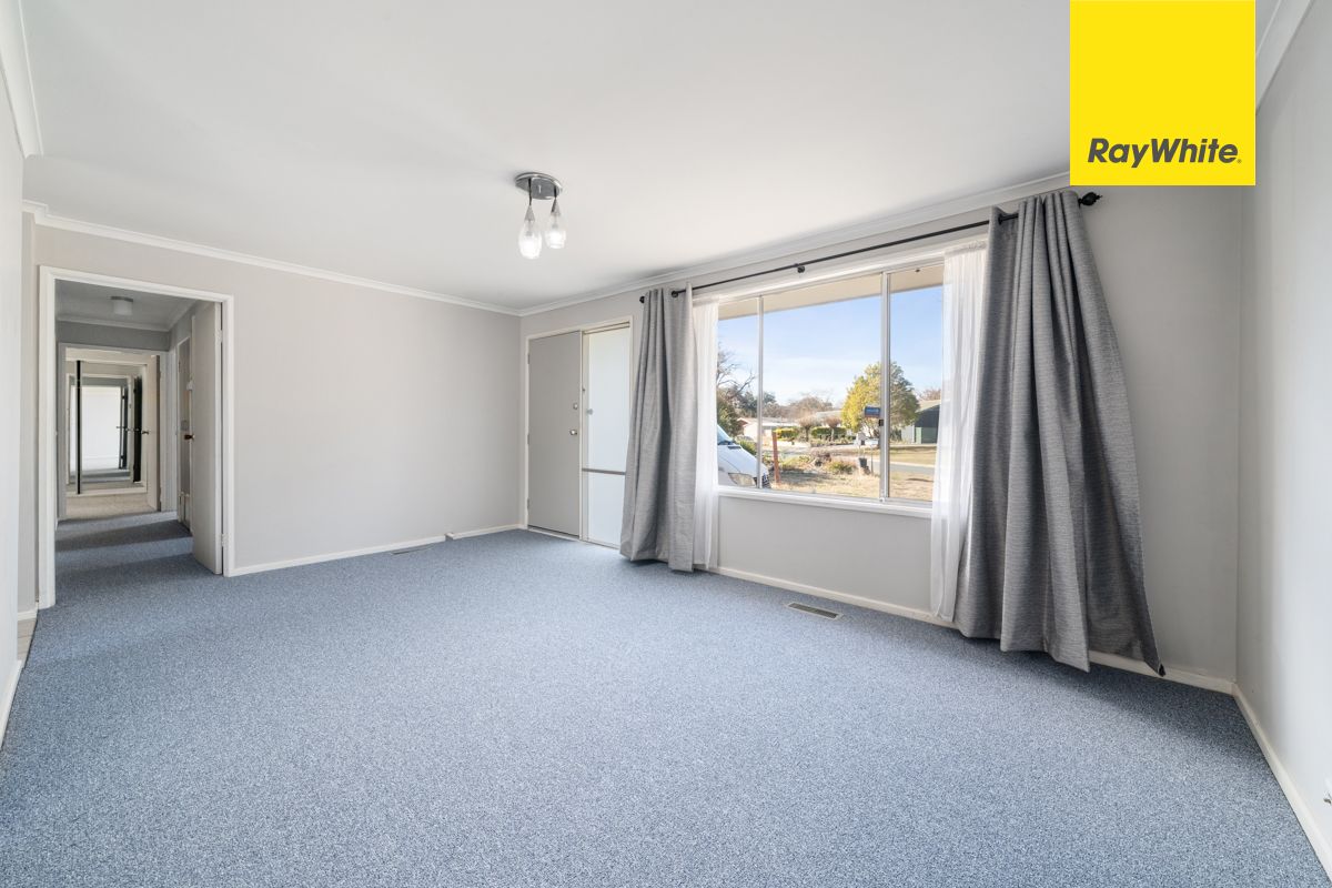 17A Oakover Circuit, Kaleen, ACT 2617