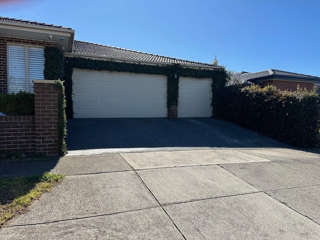 10 Witchazel Drive, South Morang, VIC 3752