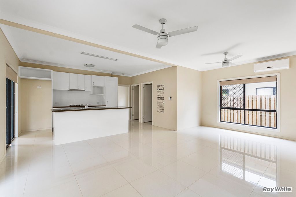 17 Sandalwood Street, Heathwood, QLD 4110