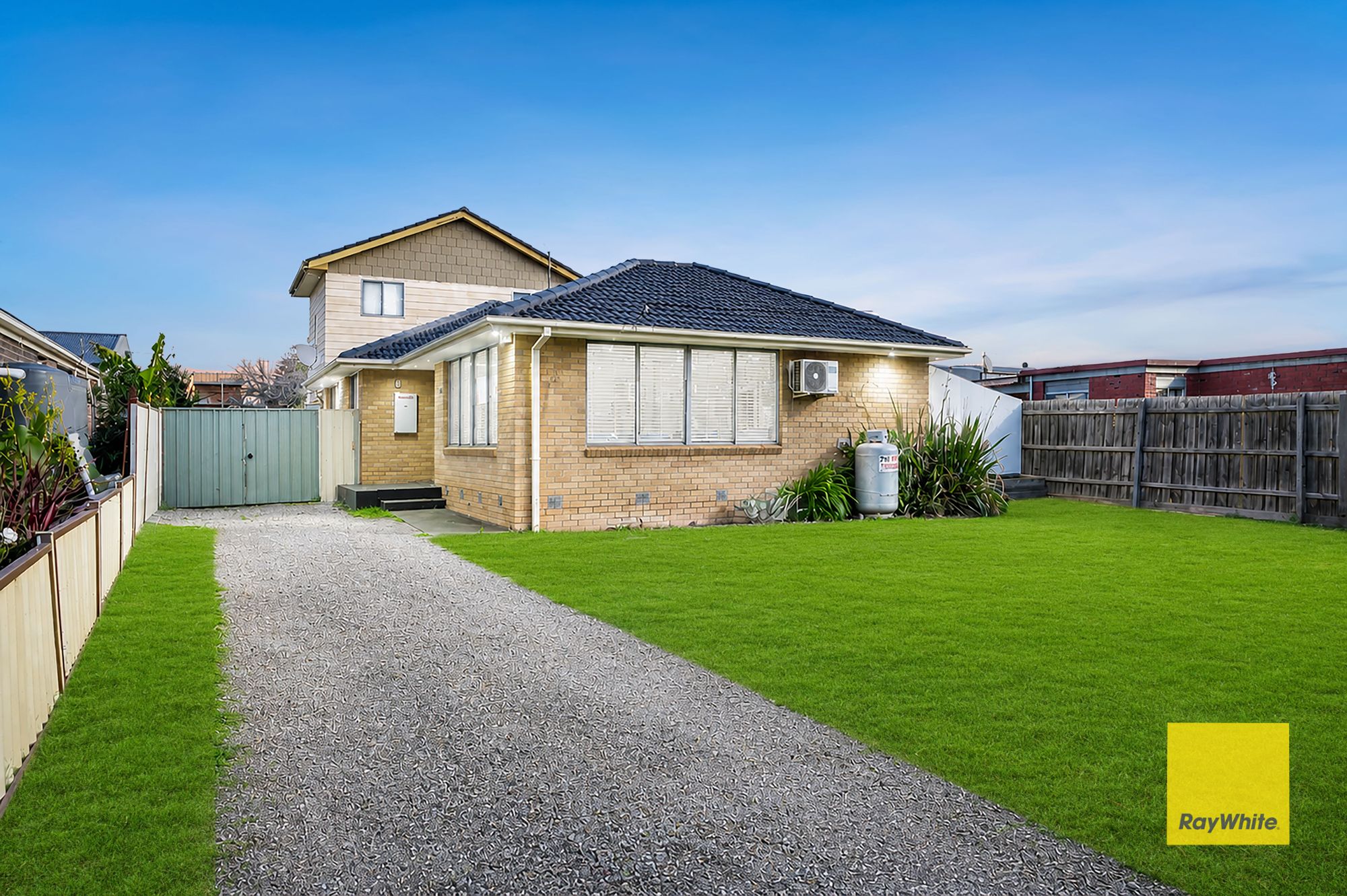 2011 Western Highway — photo from Ray White Rockbank