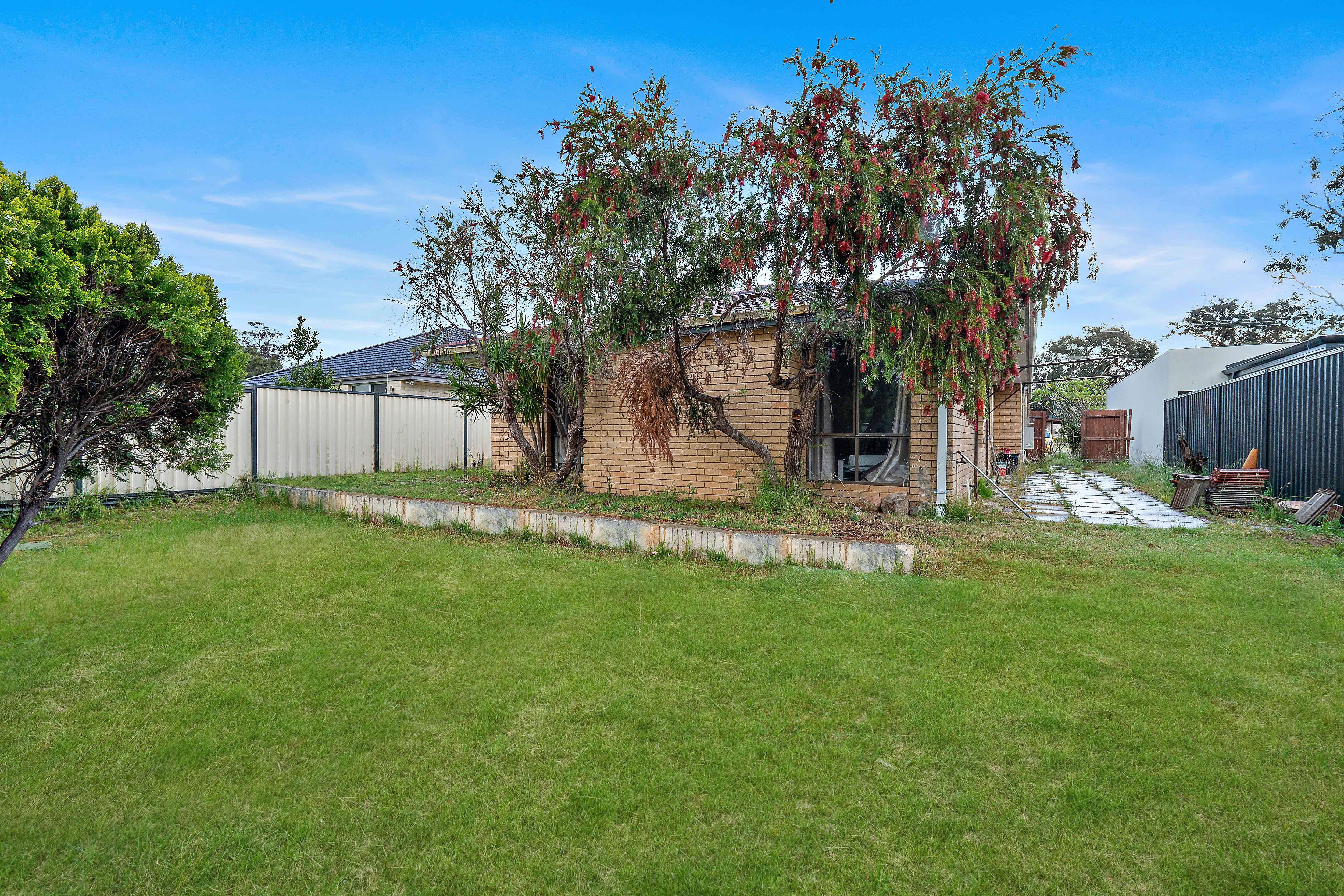 31 Huggins Road — photo 15 of 18