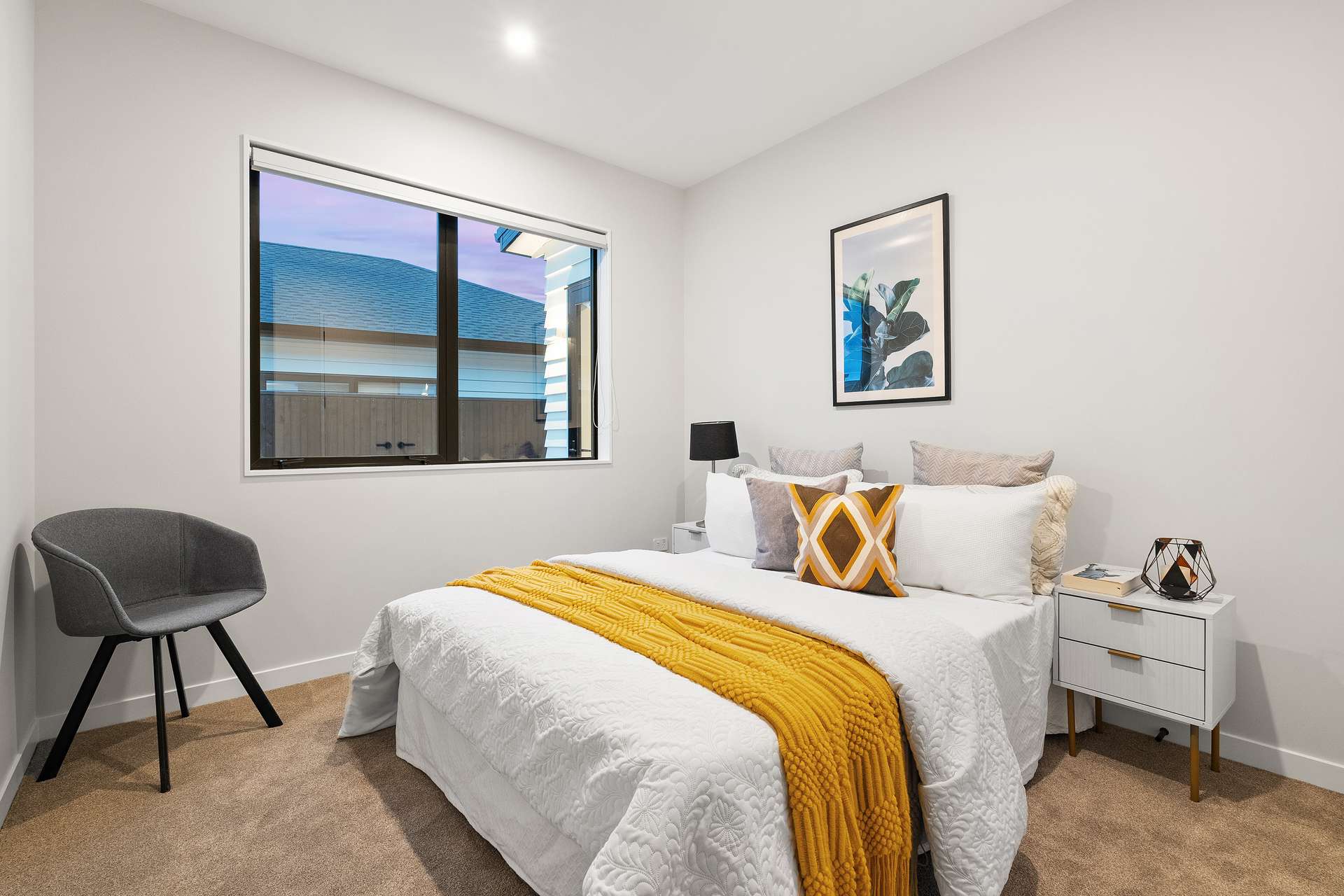 24 Tipu Crescent photo 12