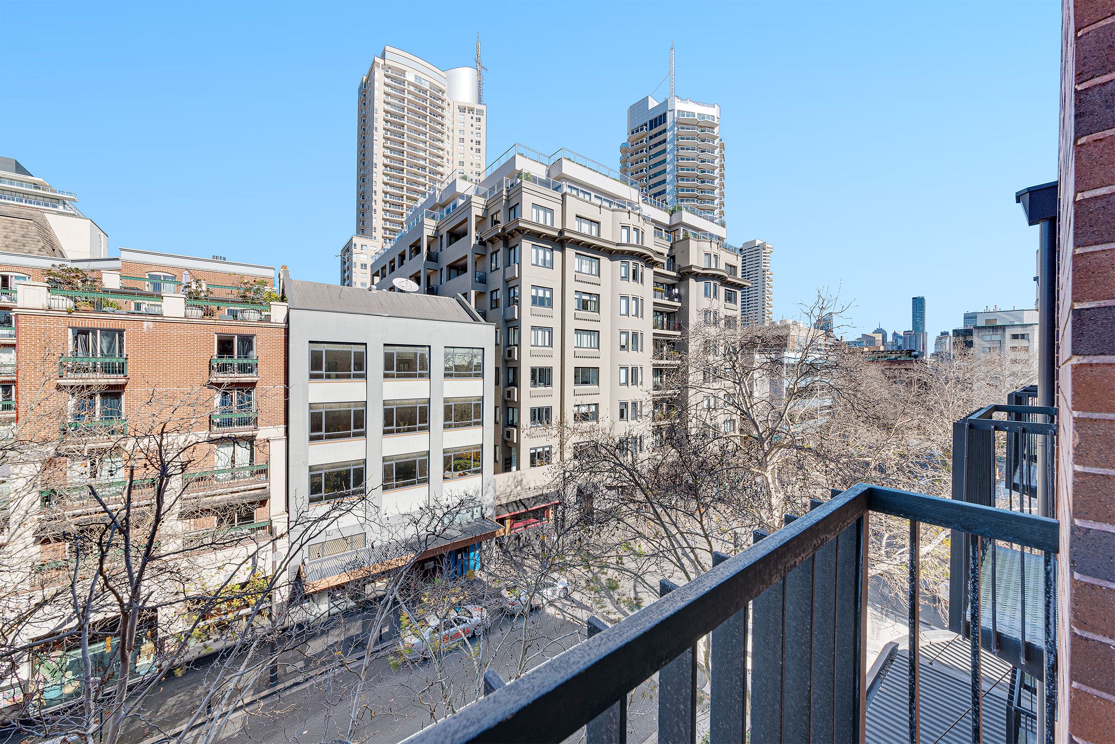 302/18 Bayswater Road — photo 6 of 9