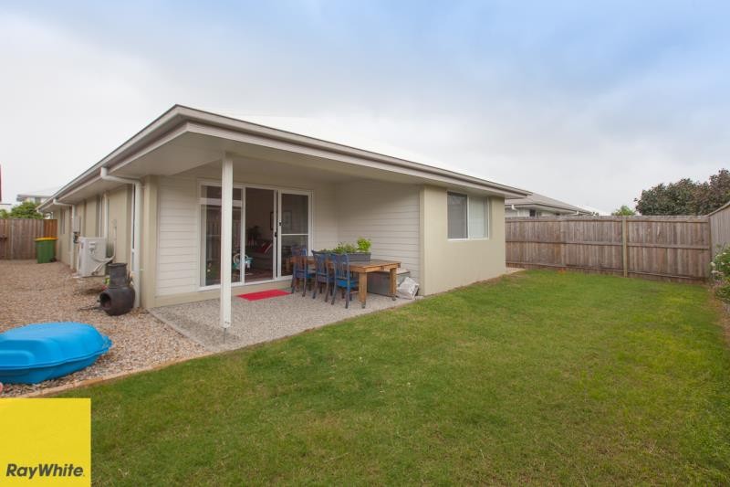 14 Keelson Crescent, Hope Island, QLD 4212