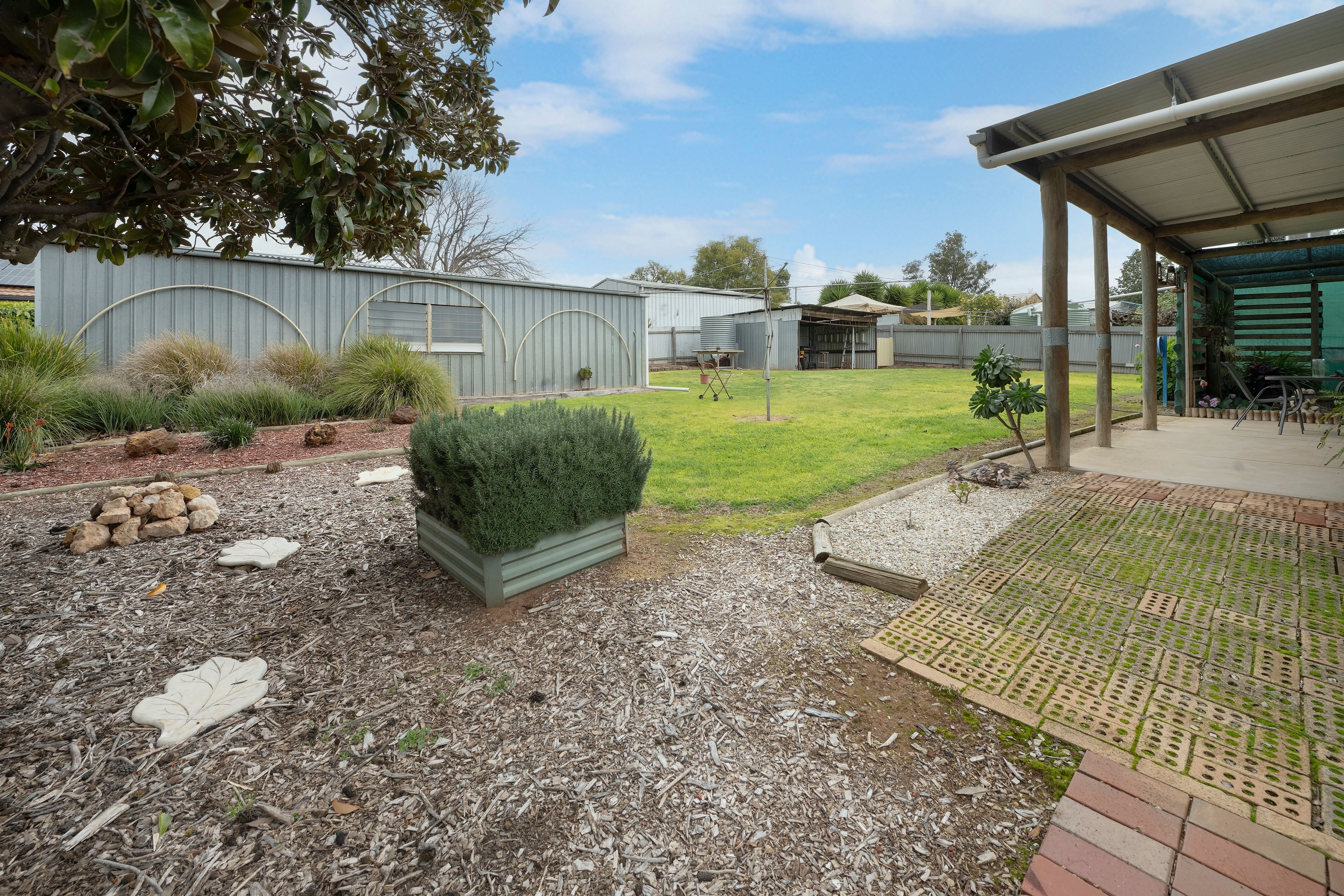 16 Hayes Hill Road — photo 15 of 20