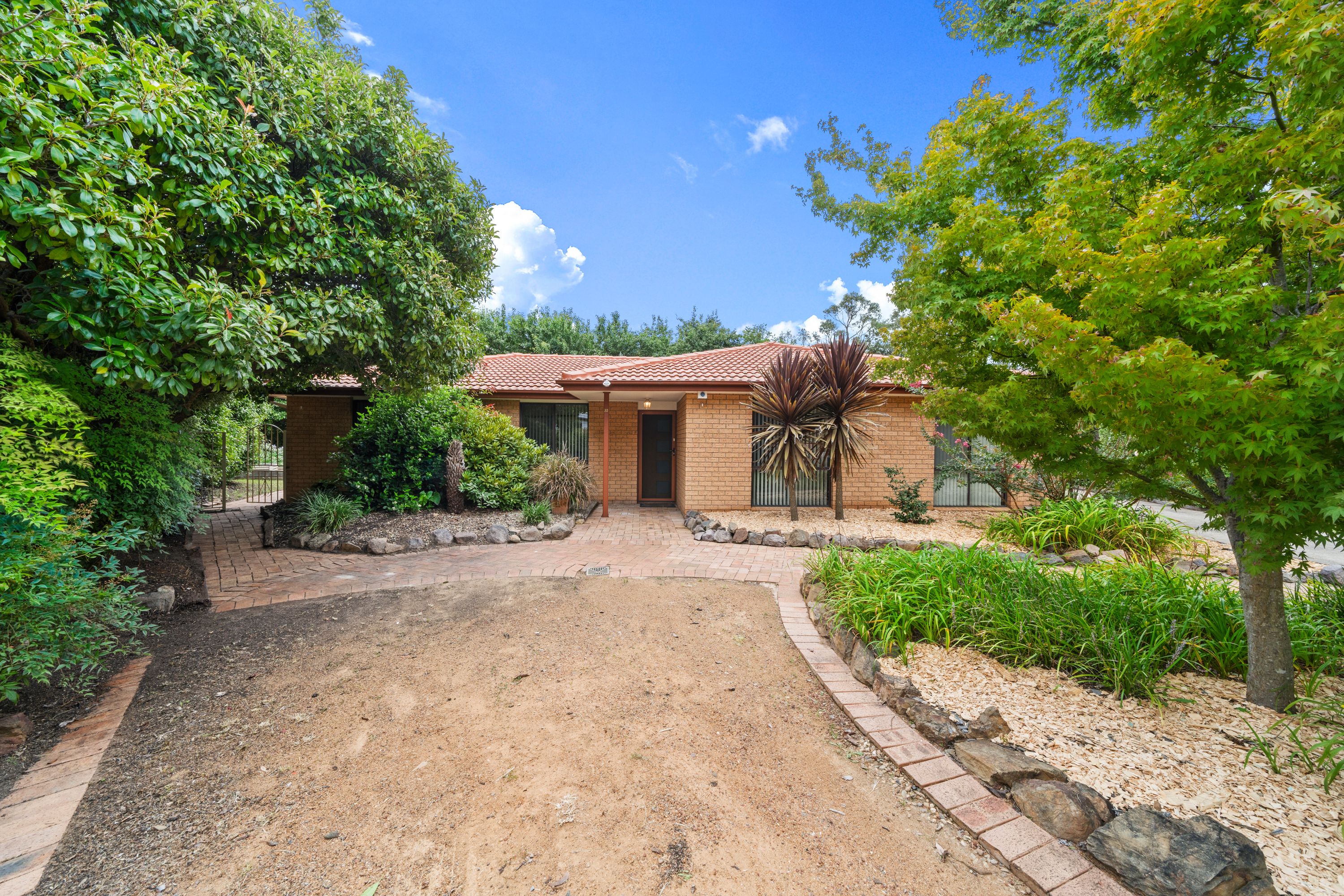23 Southern Close, Chisholm, ACT 2905