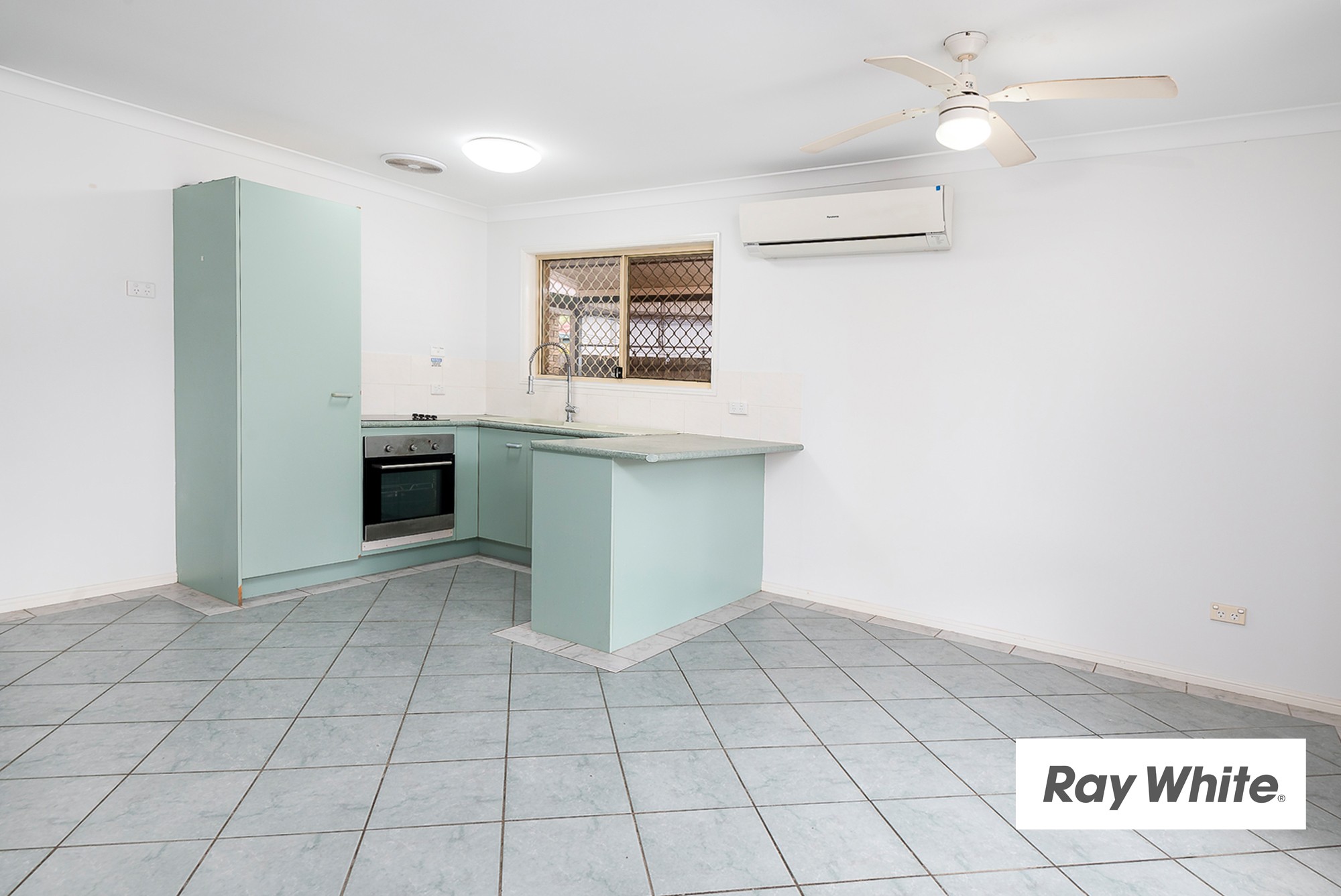 14 Teasel Crescent, Forest Lake, QLD 4078