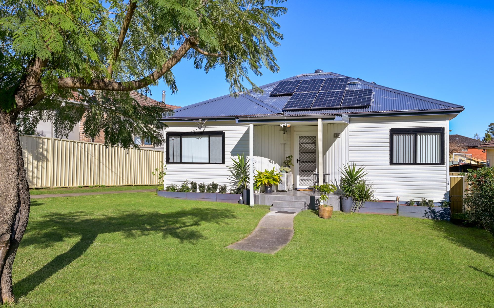 73 Lithgow Street, Campbelltown, NSW 2560