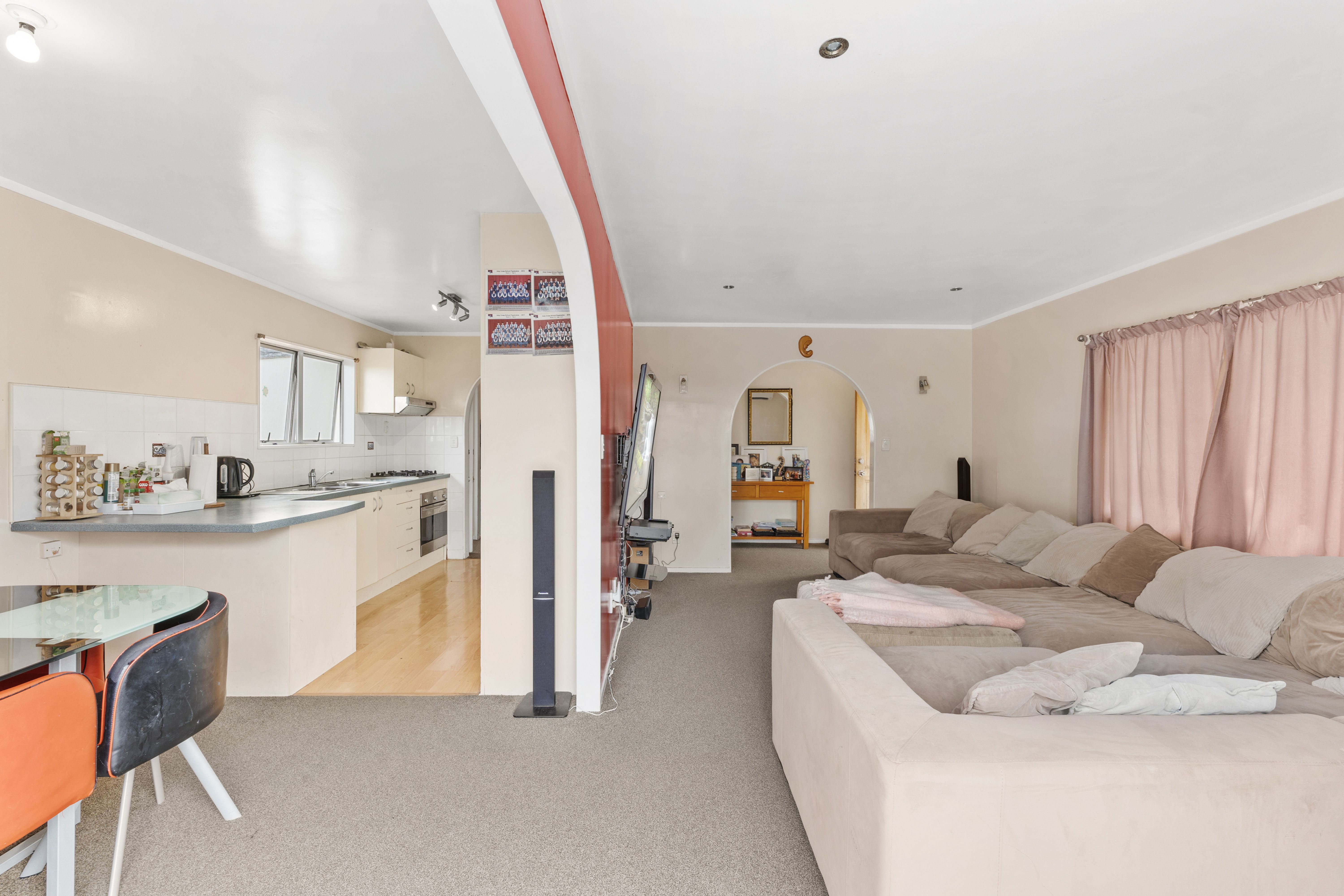 6 Constance Place, Clover Park, Manukau City