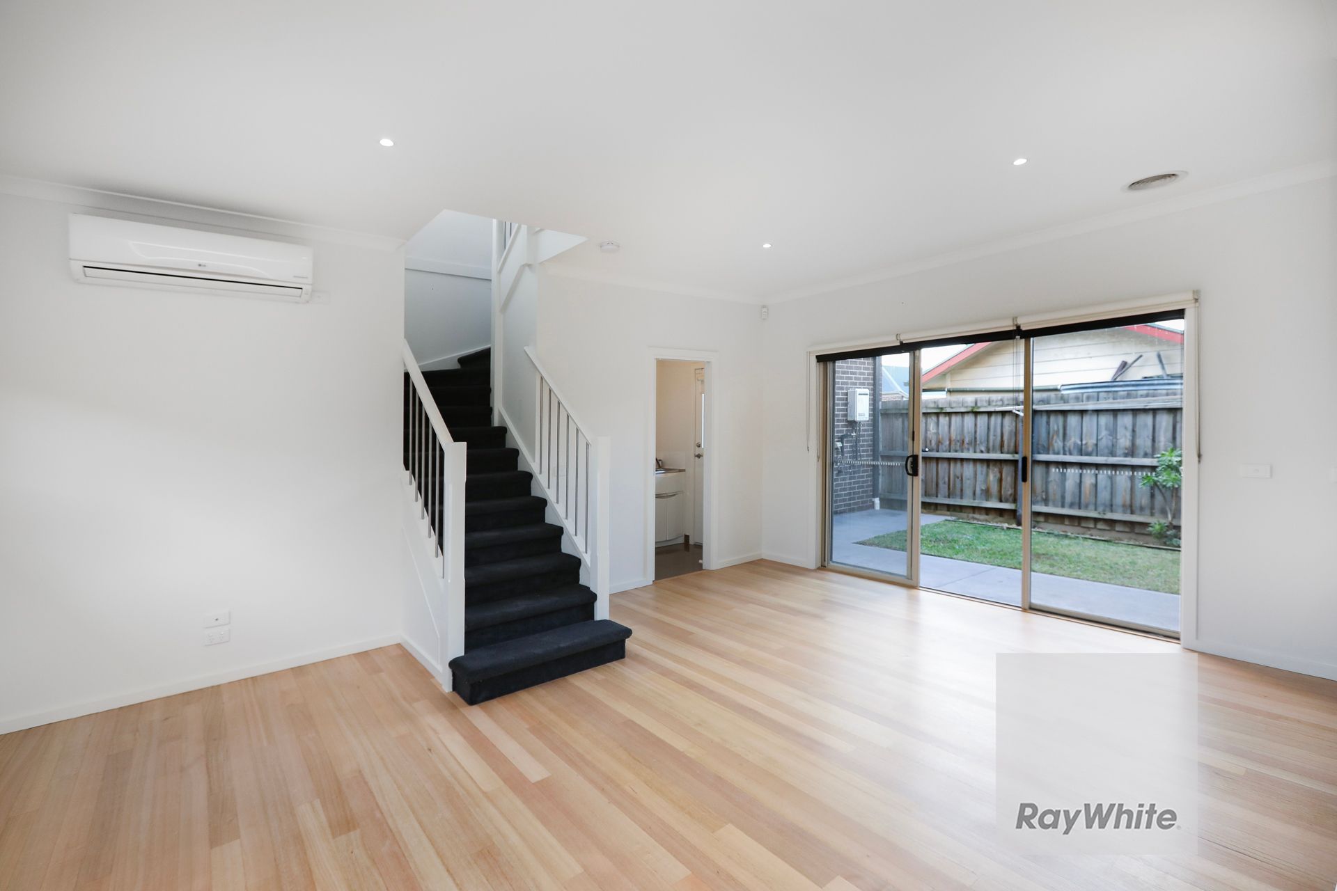 2/35 Hart Street, Airport West, VIC 3042