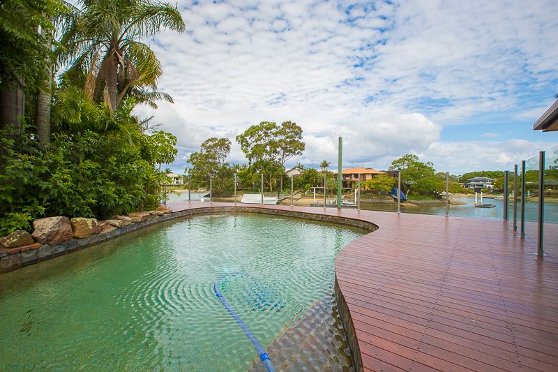 39 River Crescent, Broadbeach Waters, QLD 4218