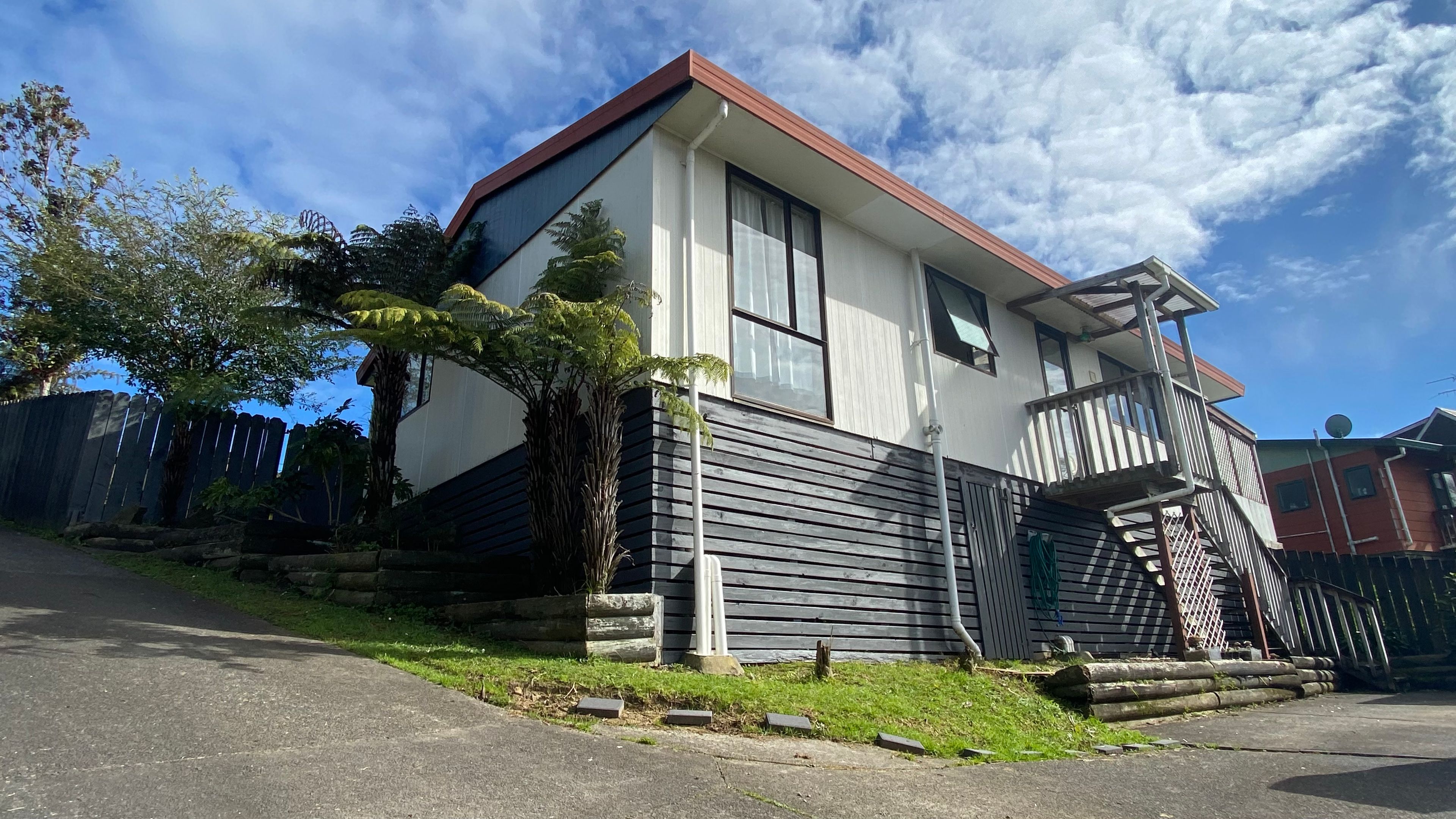 1/235 Glengarry Road, Glen Eden, Waitakere City