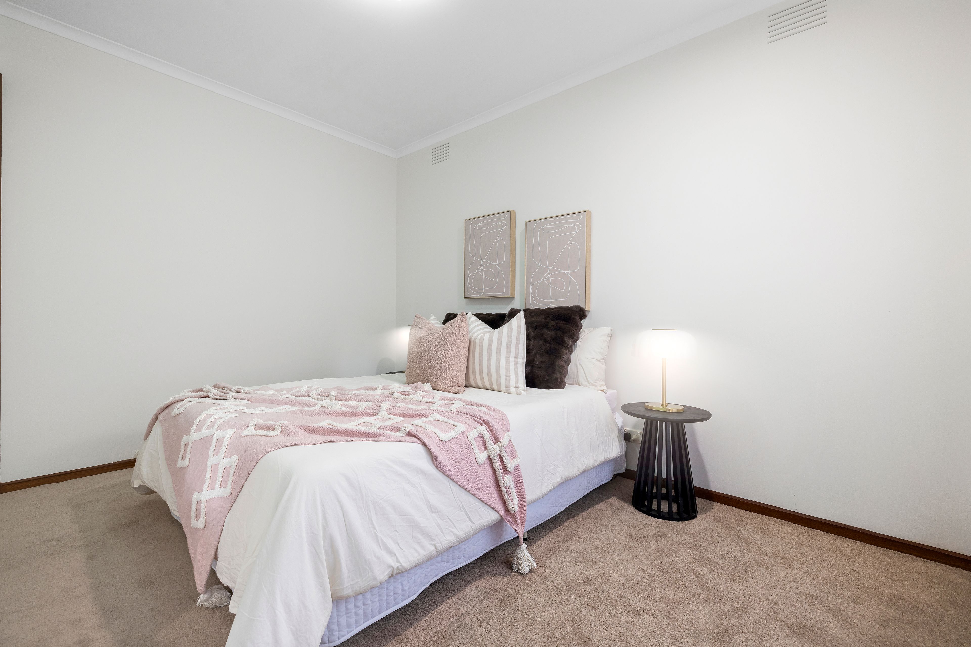 8 Narong Crescent — photo 9 of 13