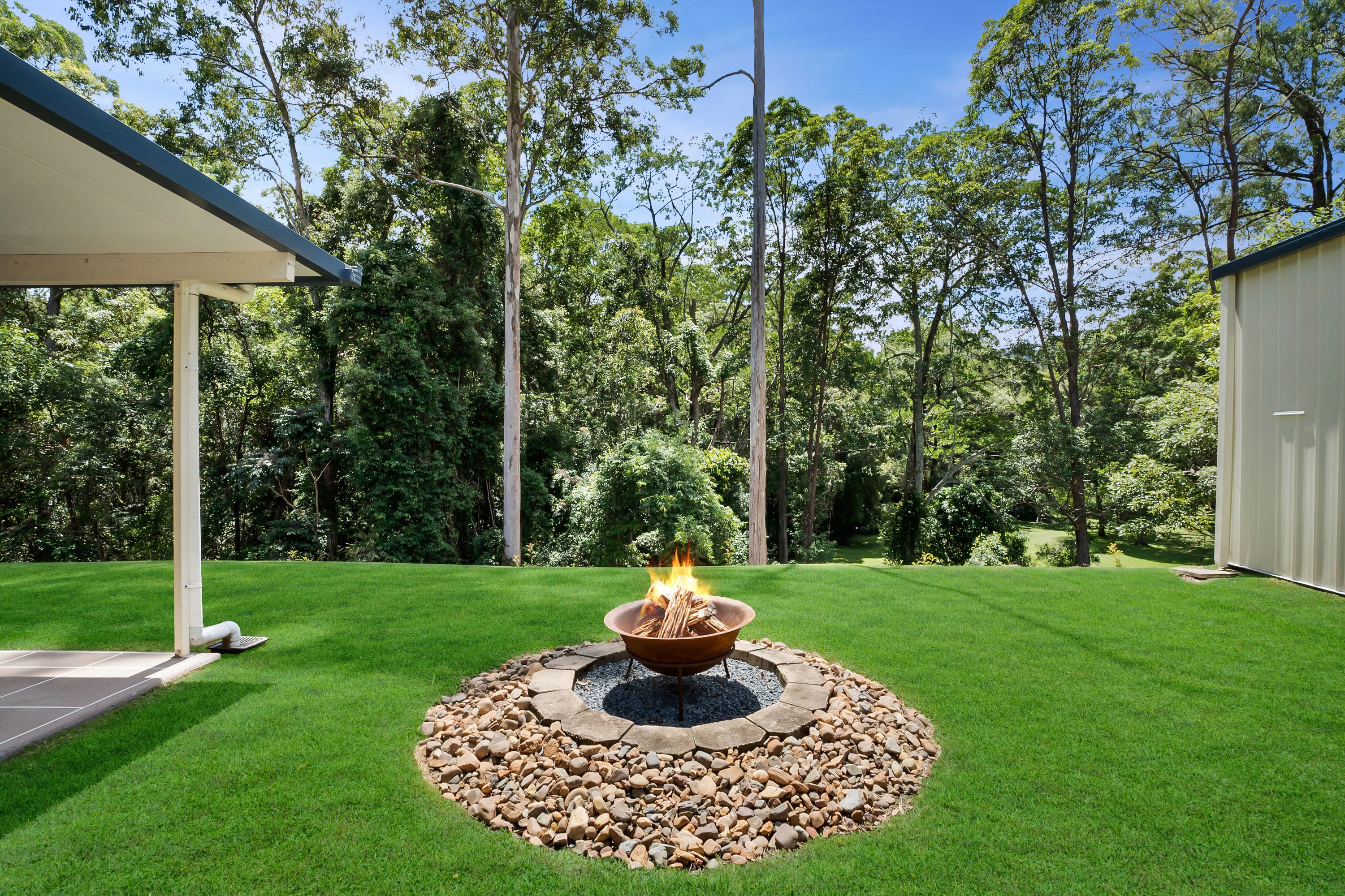 23-25 The Oval Drive, Mount Nathan, QLD 4211