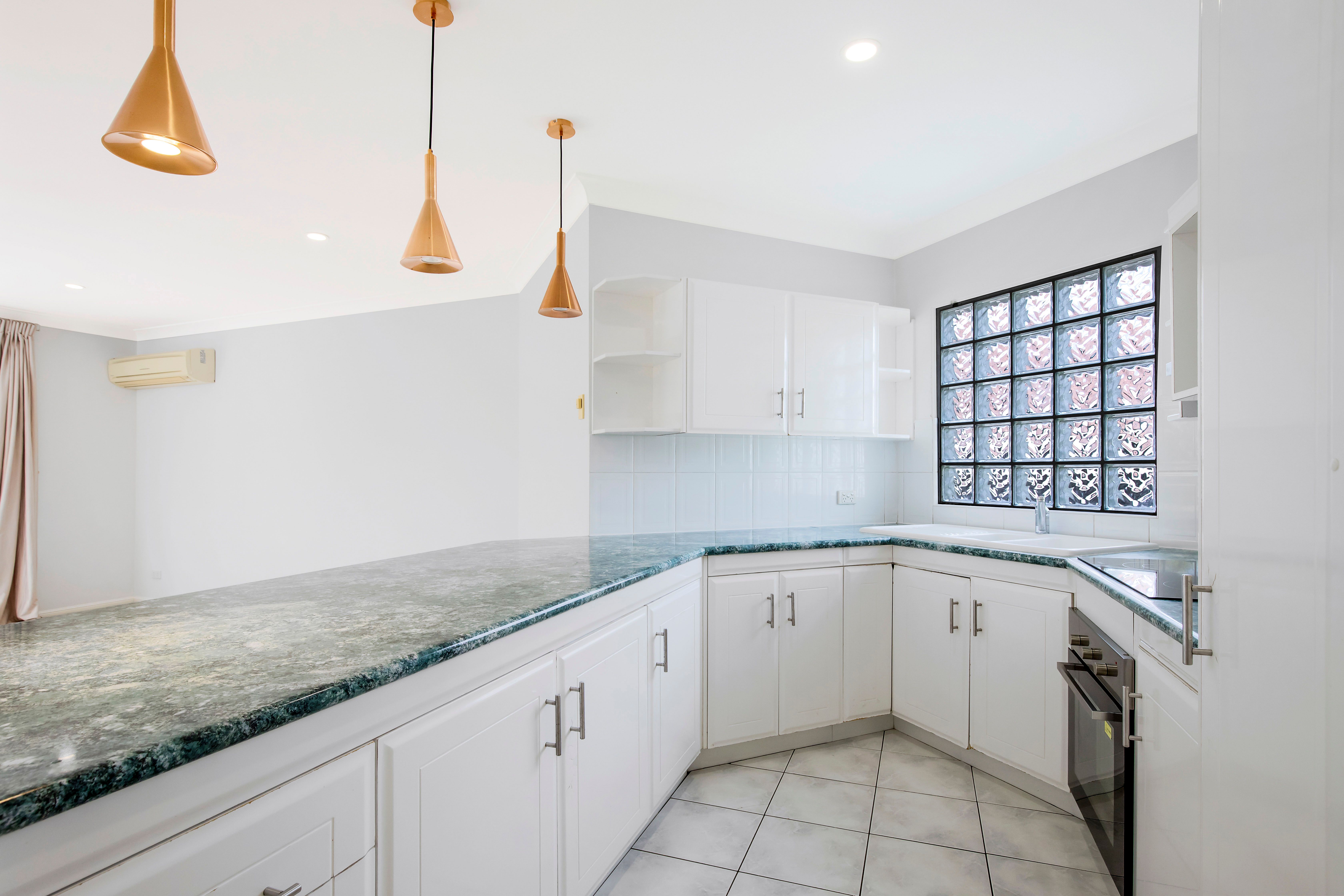 2/19 Drane Street, Clayfield, QLD 4011