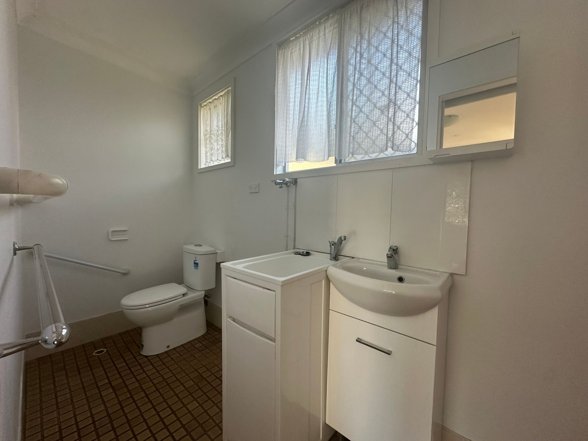 1/156 Paton Street — photo 5 of 7