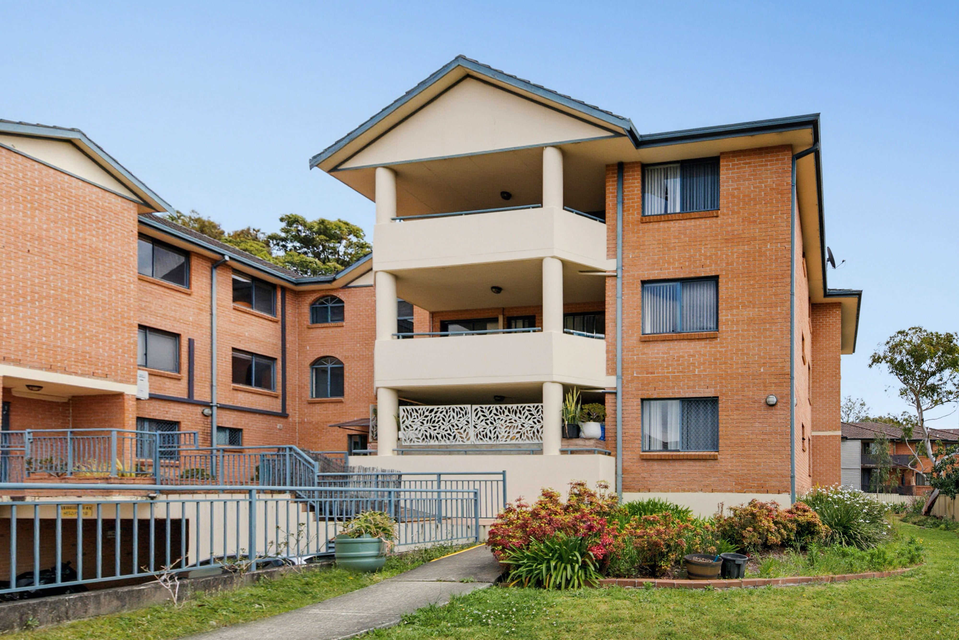 15/180 Chapel Road — photo from Ray White Bankstown