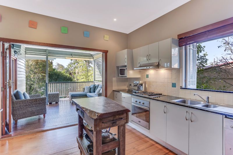 19 Agnes Street, Auchenflower, QLD 4066