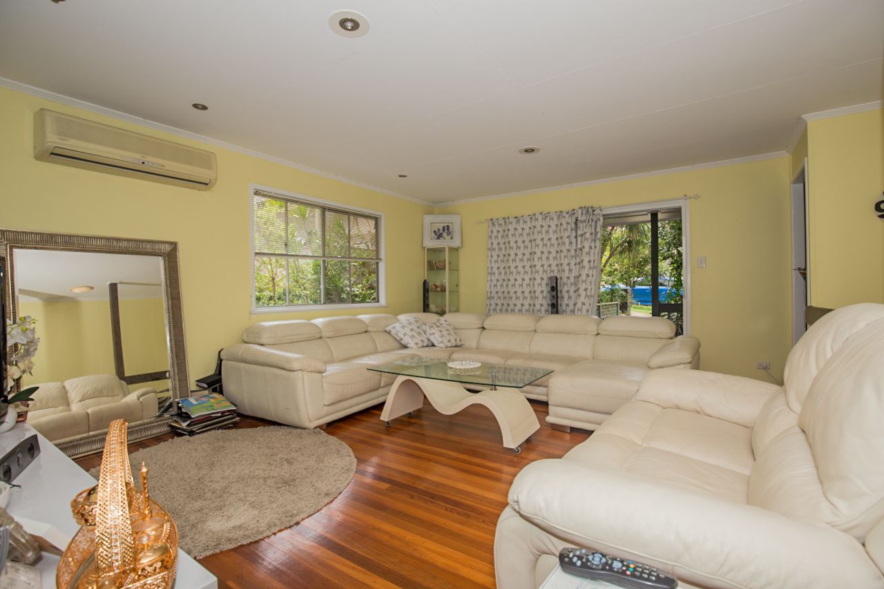 102 Fegen Drive, Moorooka, QLD 4105