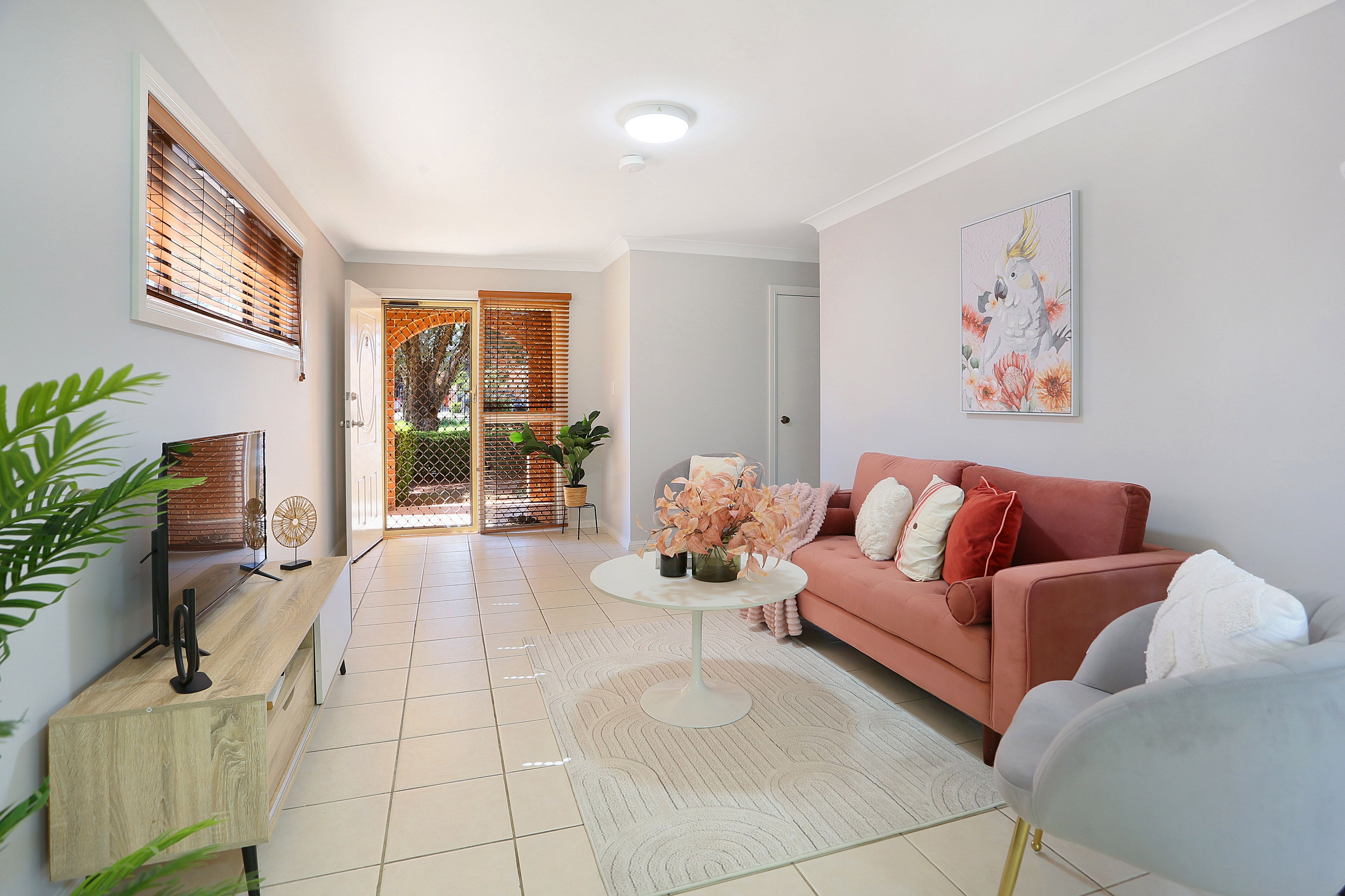 2/149 Toongabbie Road — photo 4 of 11