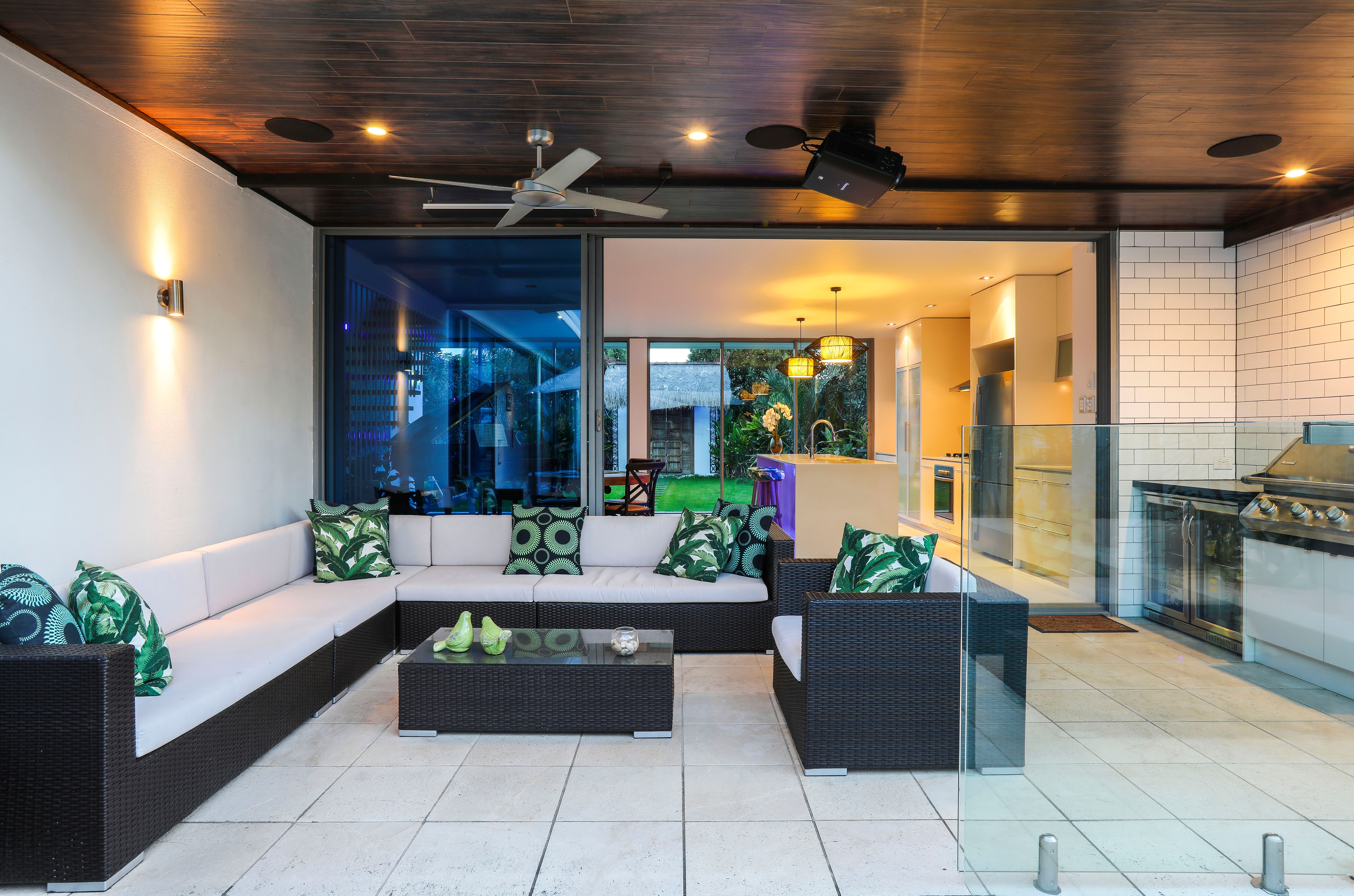 23 Freyburg Street, Sorrento, QLD 4217