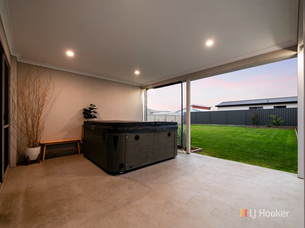 27 Katelyn Drive — photo 27 of 30