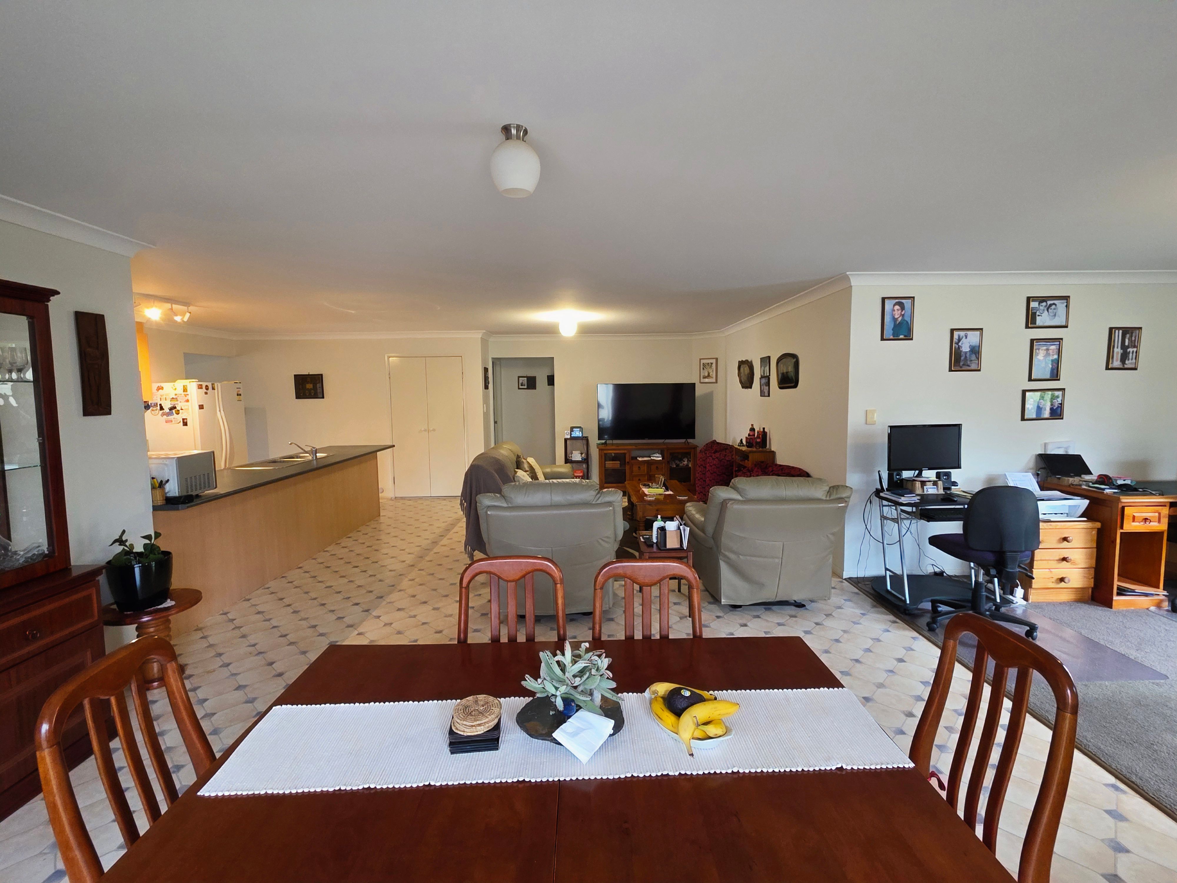 10 Matthew Court — photo 5 of 18