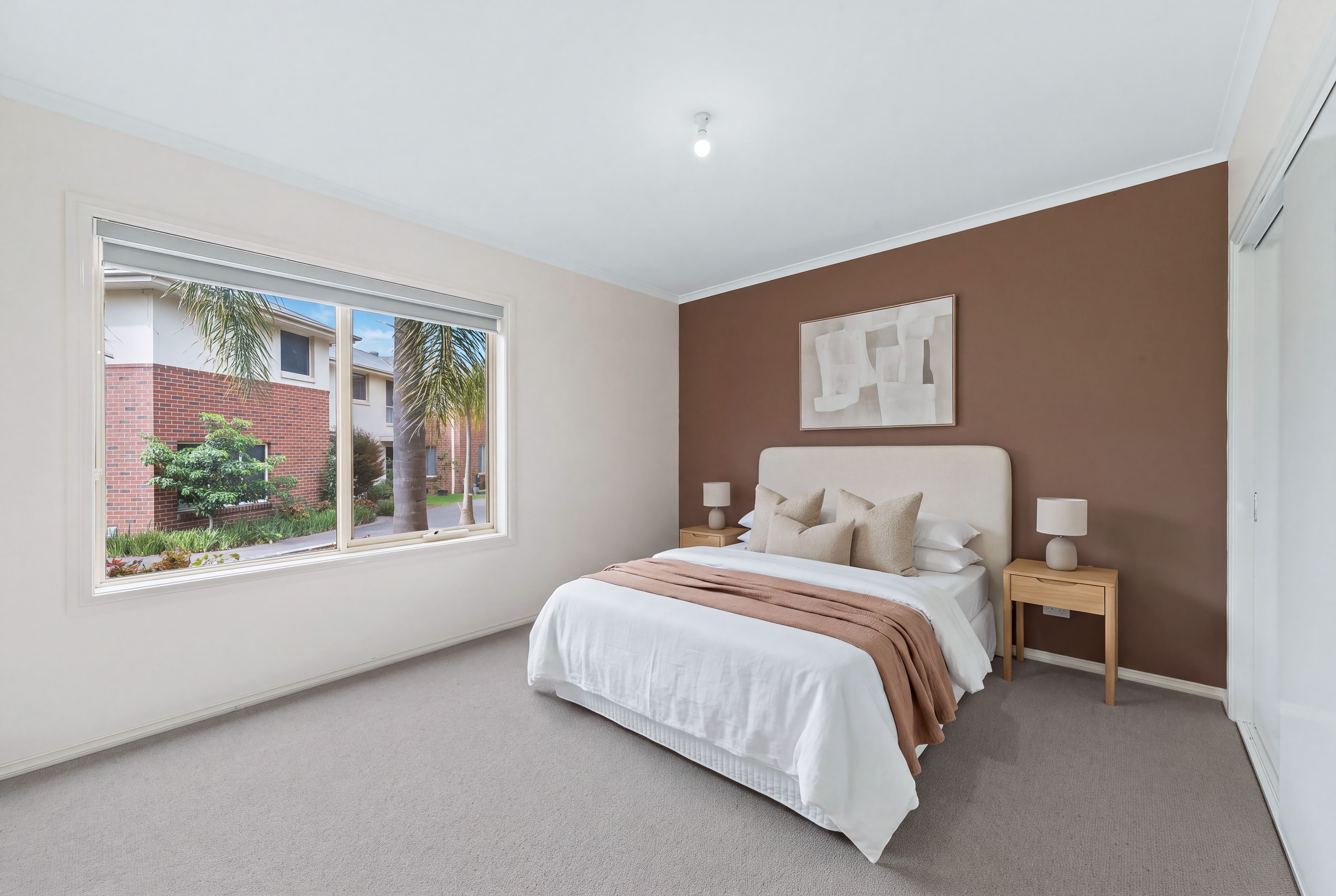 3/10 Wyndham Place — photo 9 of 13