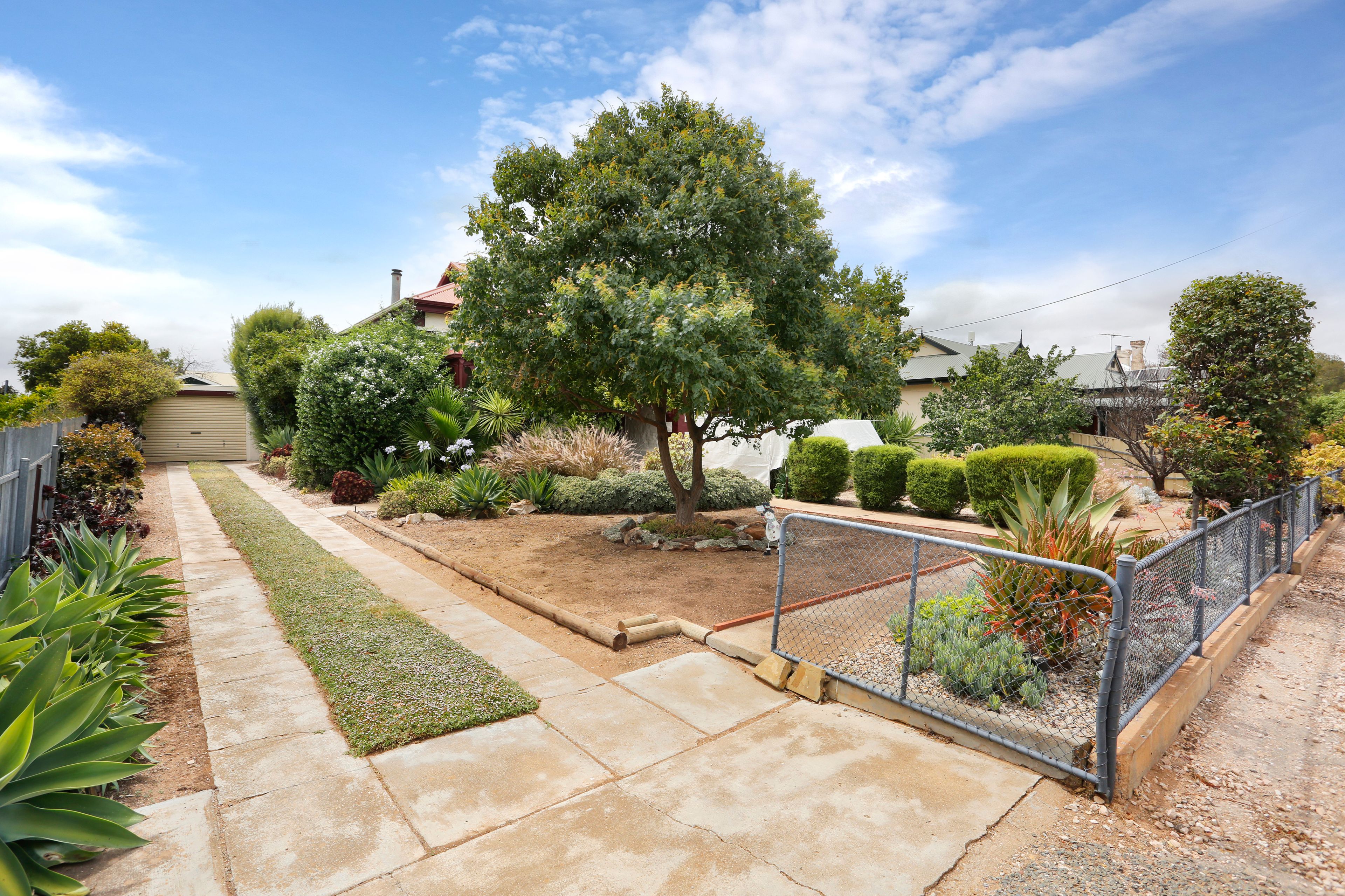 8 Burney Street, Blyth, SA 5462