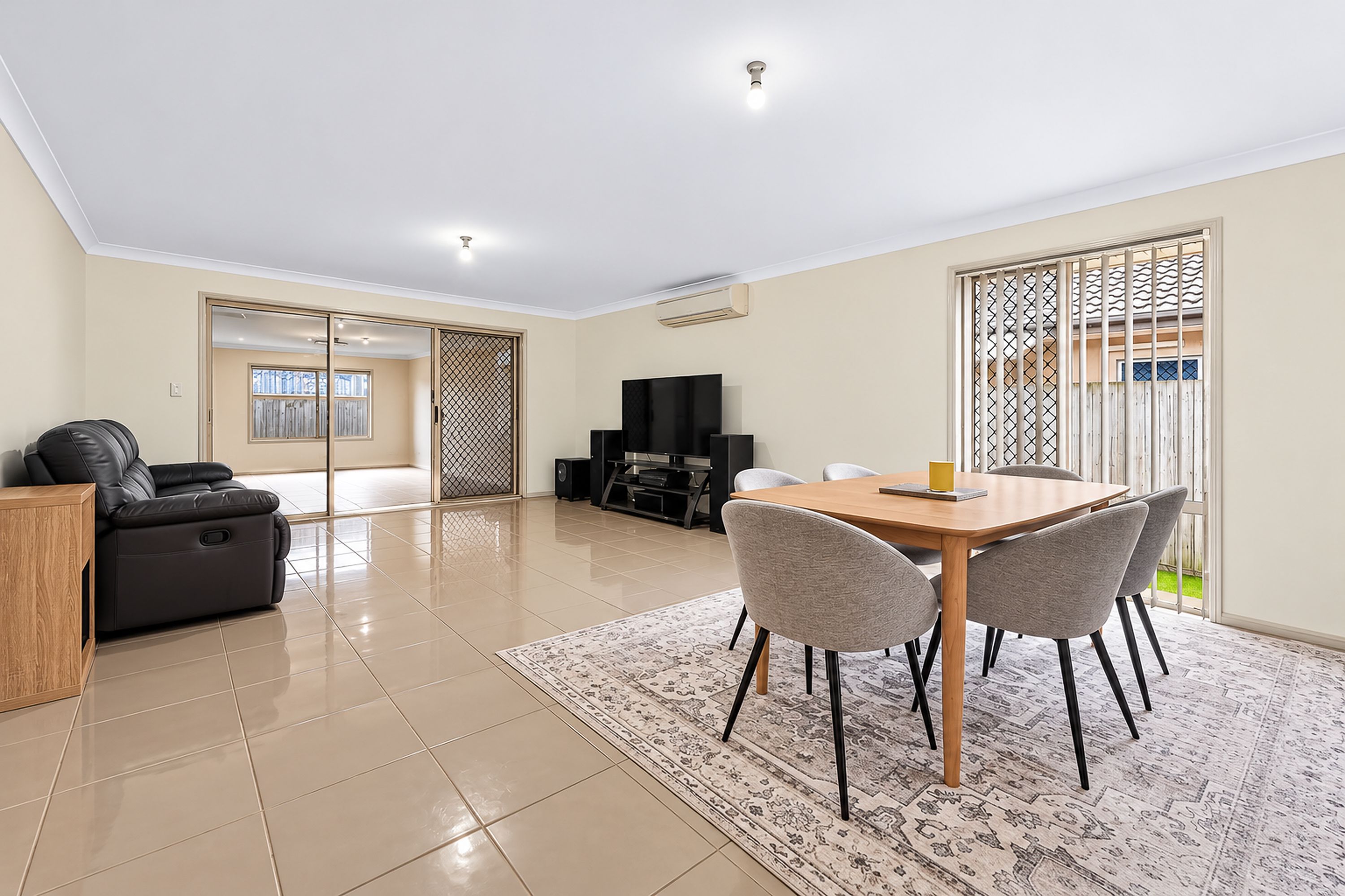 15 Meridian Place — photo 4 of 19