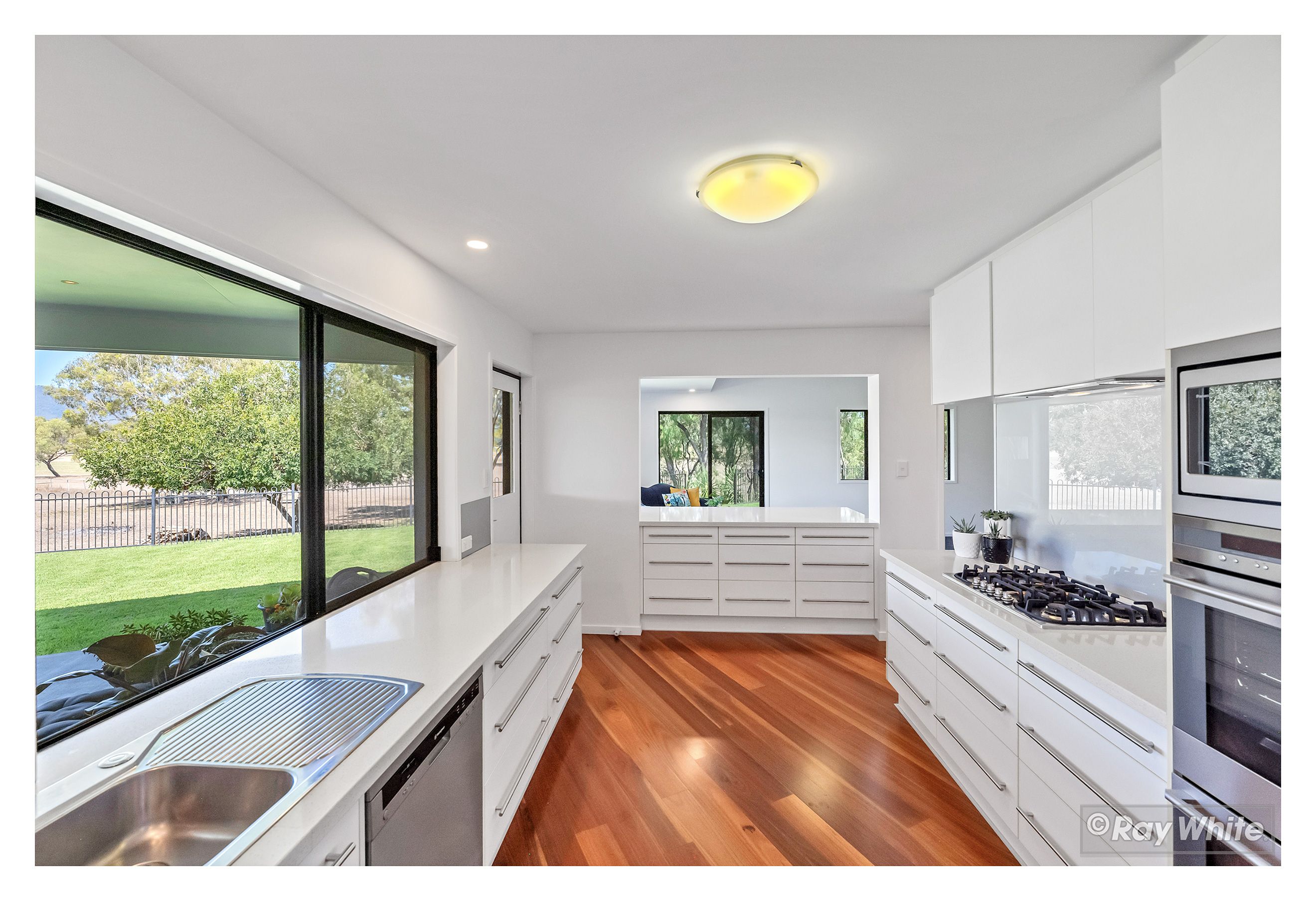12 Sandys Place, Kawana, QLD 4701