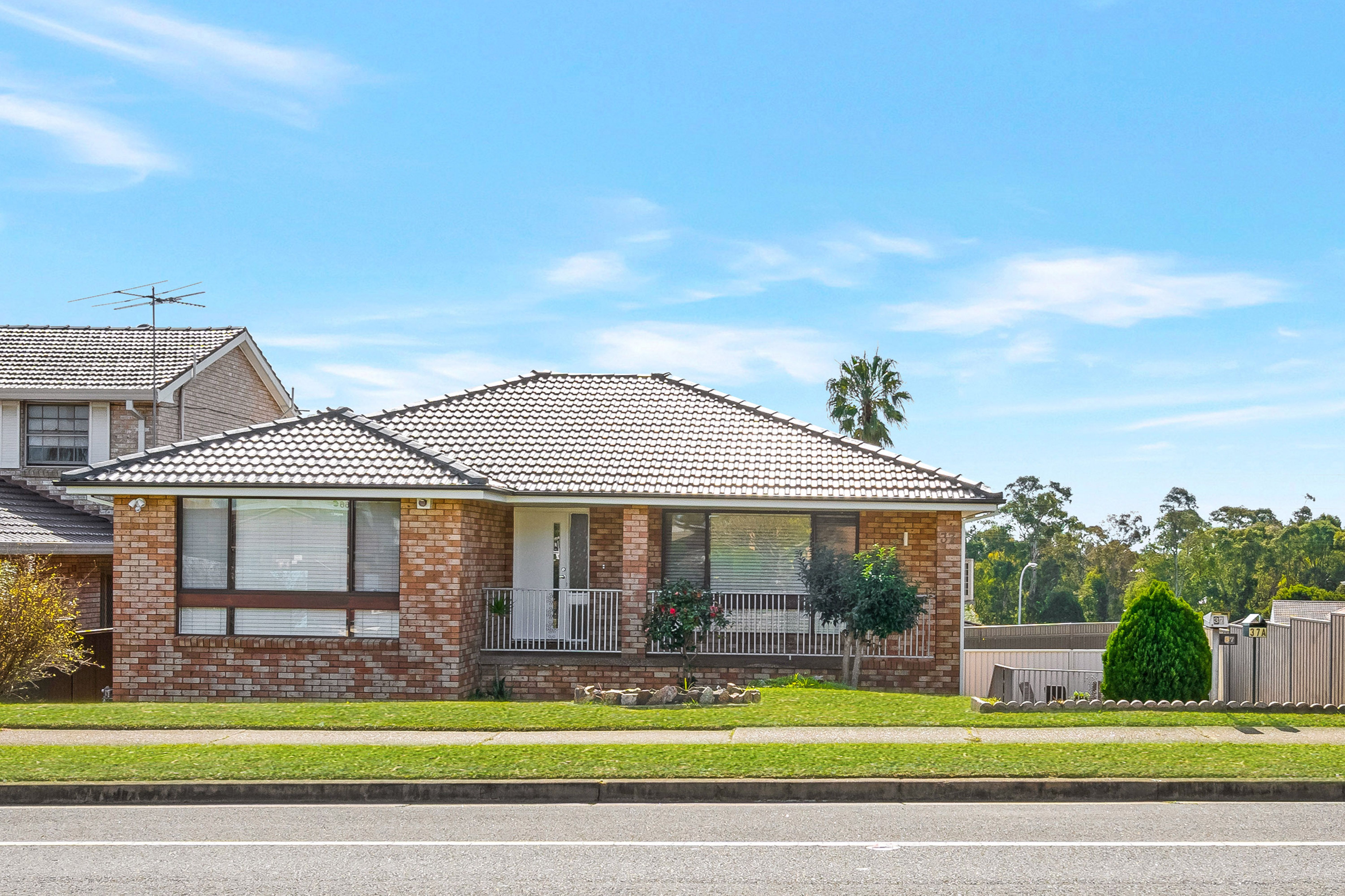 37 Kalang Road, Edensor Park, NSW 2176 Sold House Ray White Green