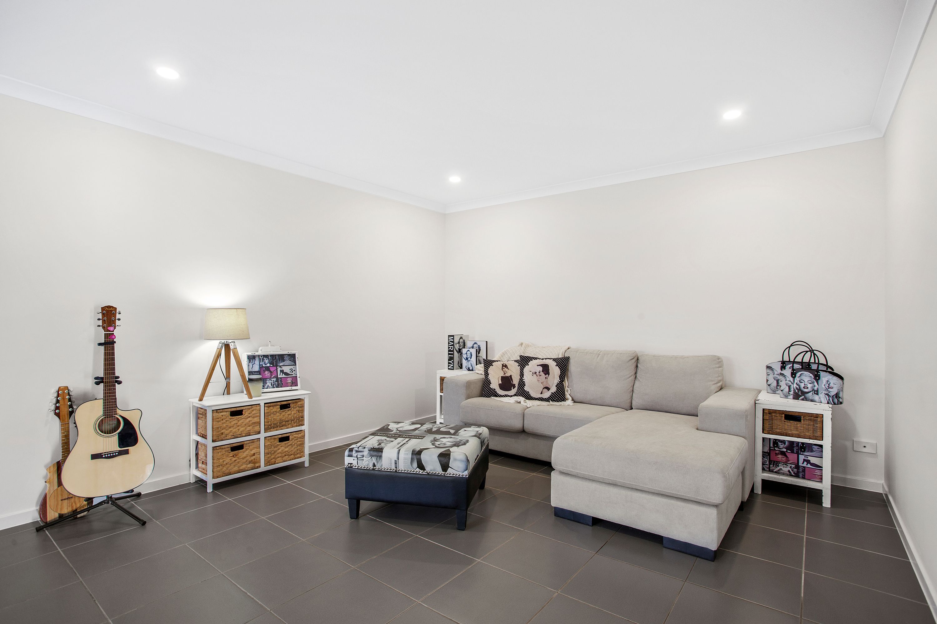 Unit 1/24 Tatum Court, Glenvale, QLD 4350