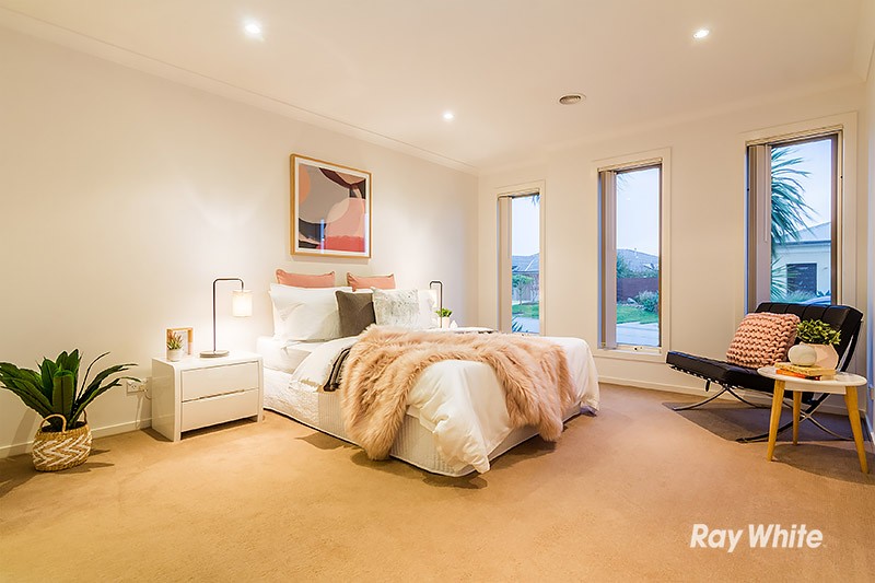 30 Merriwee Chase, Sandhurst, VIC 3977