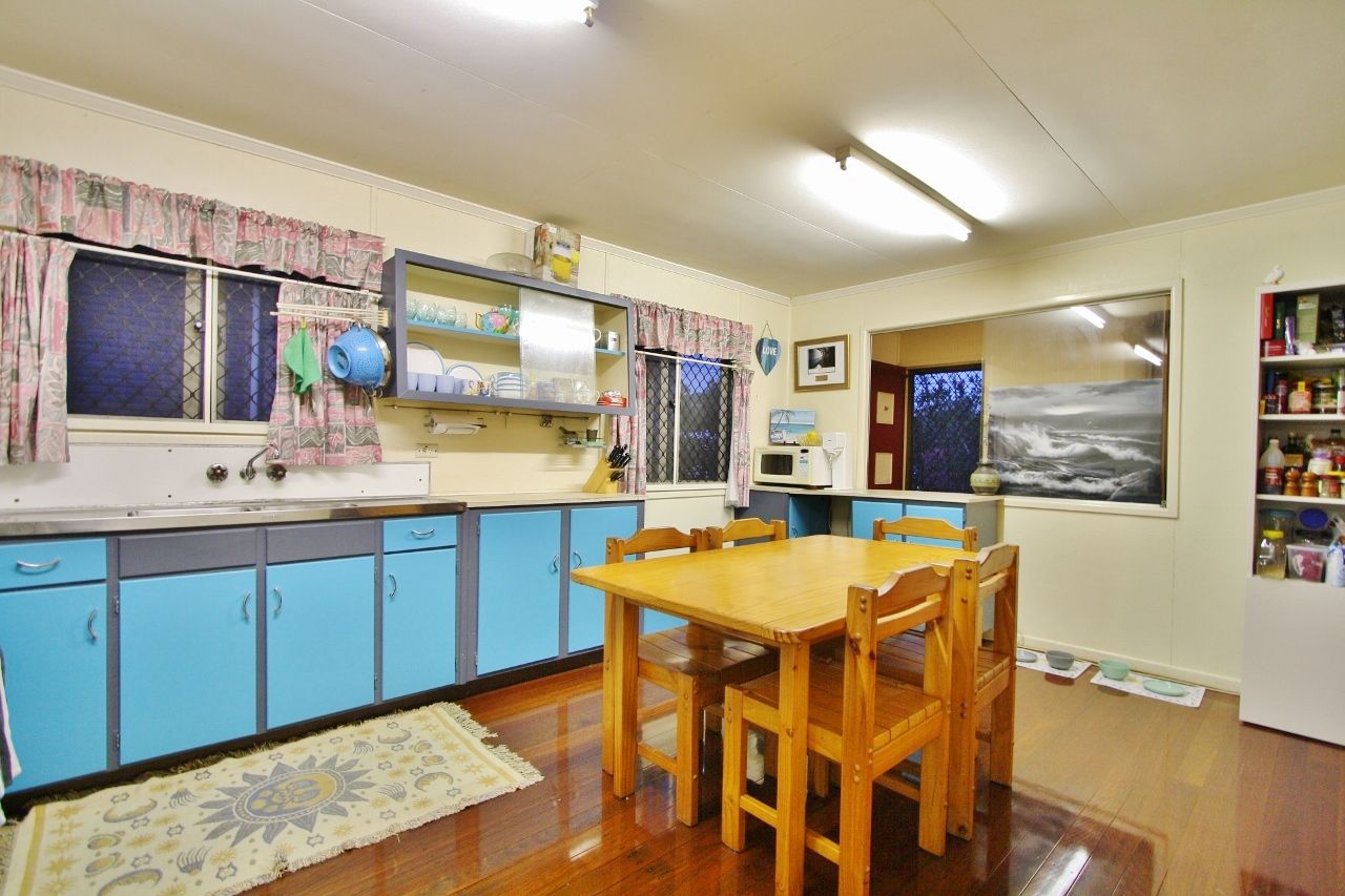 1 Flynn Street, Holland Park West, QLD 4121