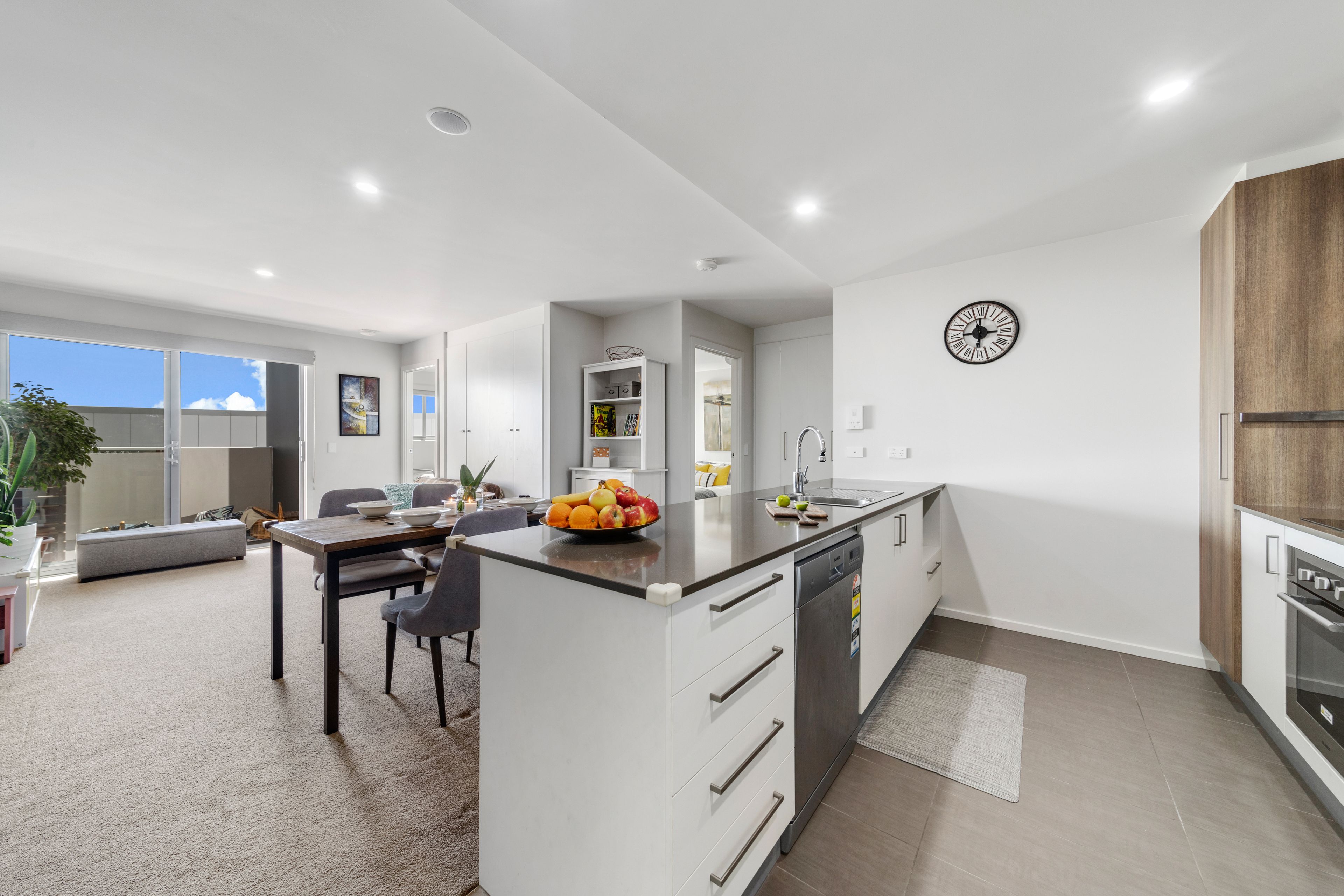 142/35 Oakden Street, Greenway, ACT 2900