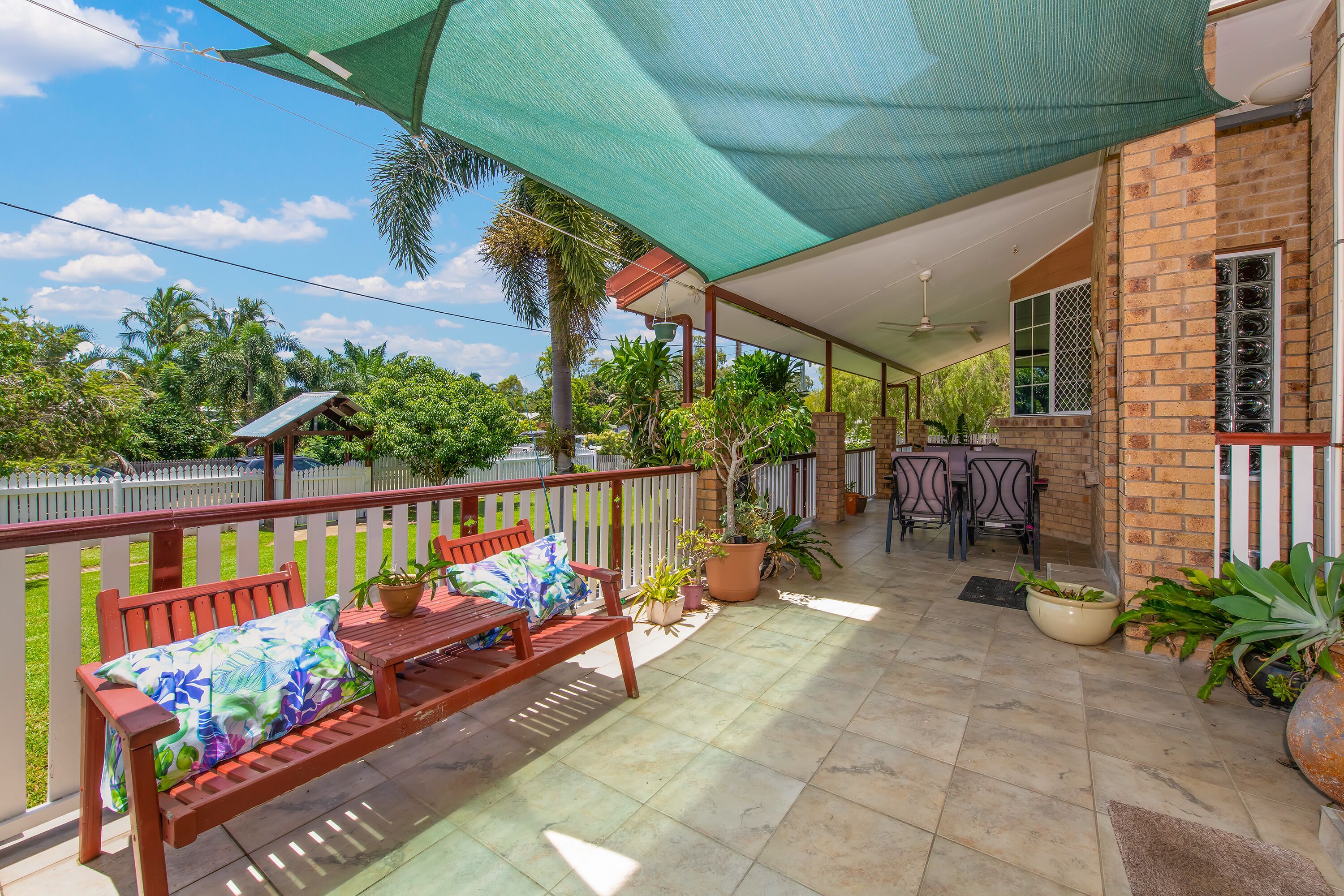 11 Hillgrove Court, Bushland Beach, QLD 4818