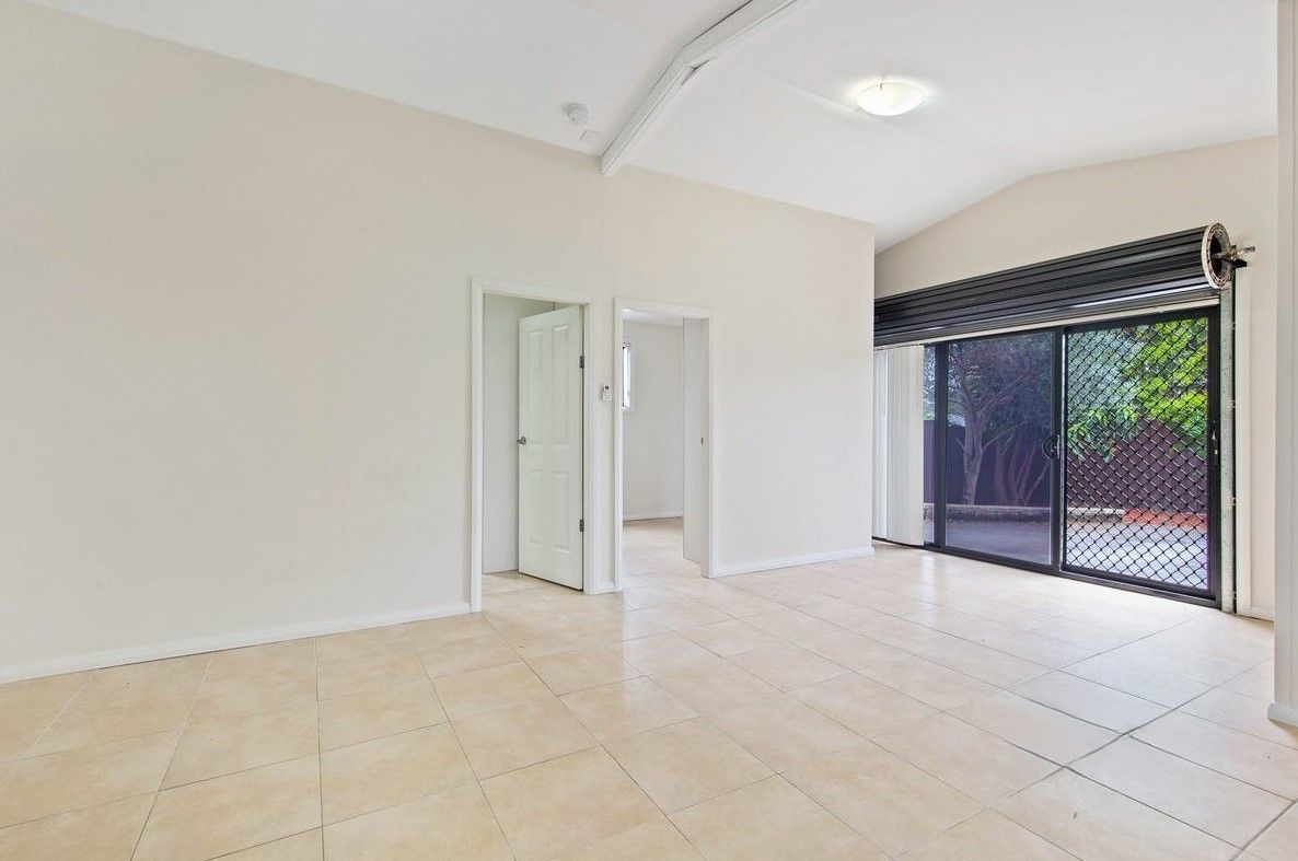 2A Warrina Place, Greystanes, NSW 2145