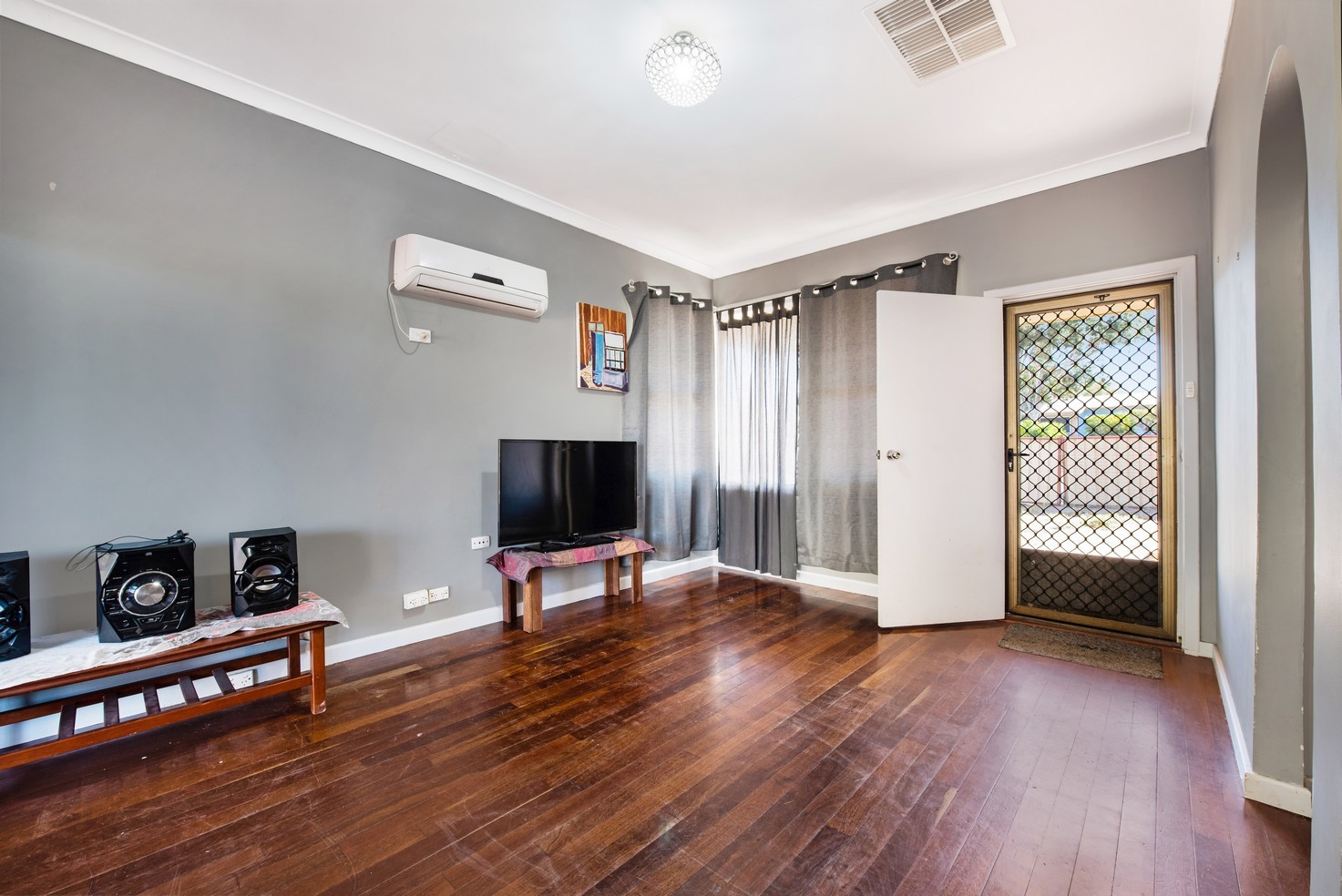 7 Felicia Street, Rangeway, WA 6530