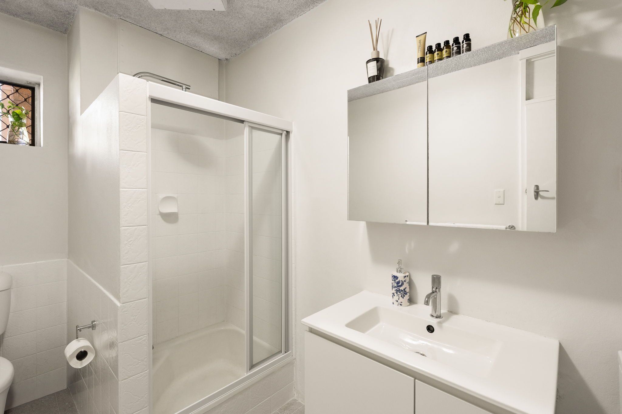3/552 Sandgate Road — photo 6 of 10