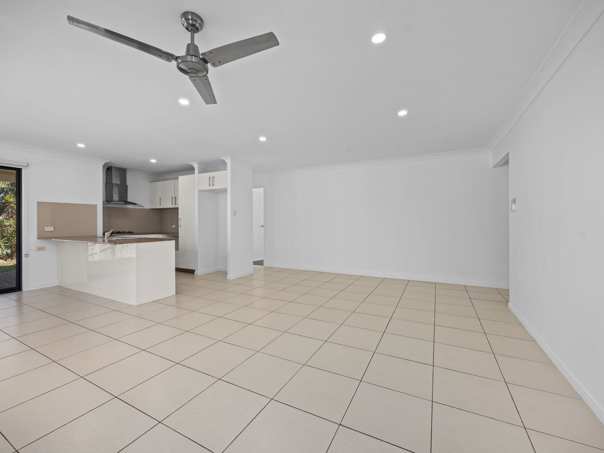 1 Hoffmann Way, Bundamba, QLD 4304
