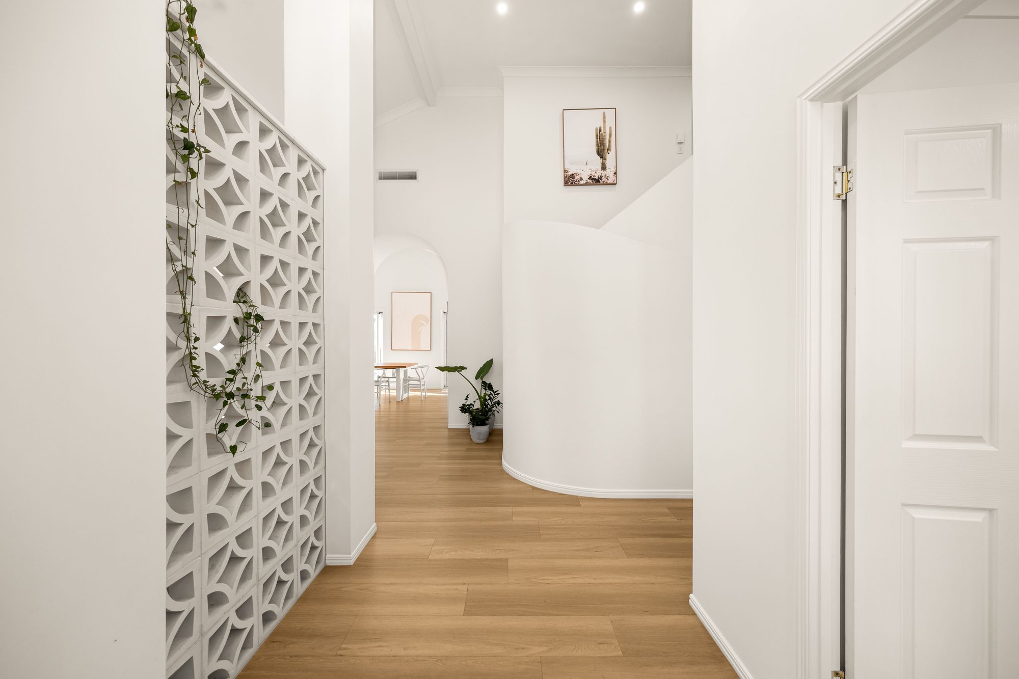 27 Redford Crescent, McDowall, QLD 4053