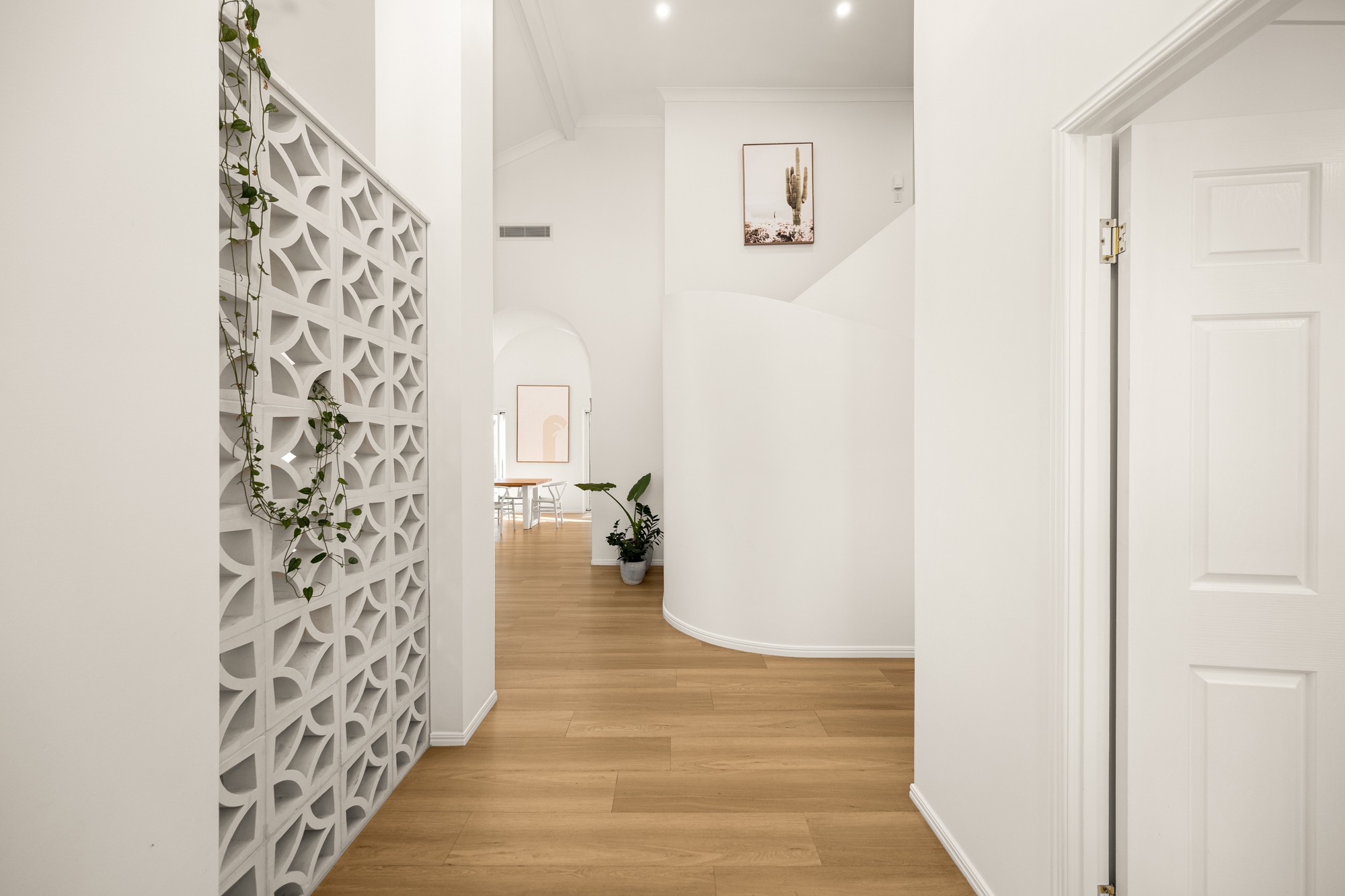 27 Redford Crescent, McDowall, QLD 4053