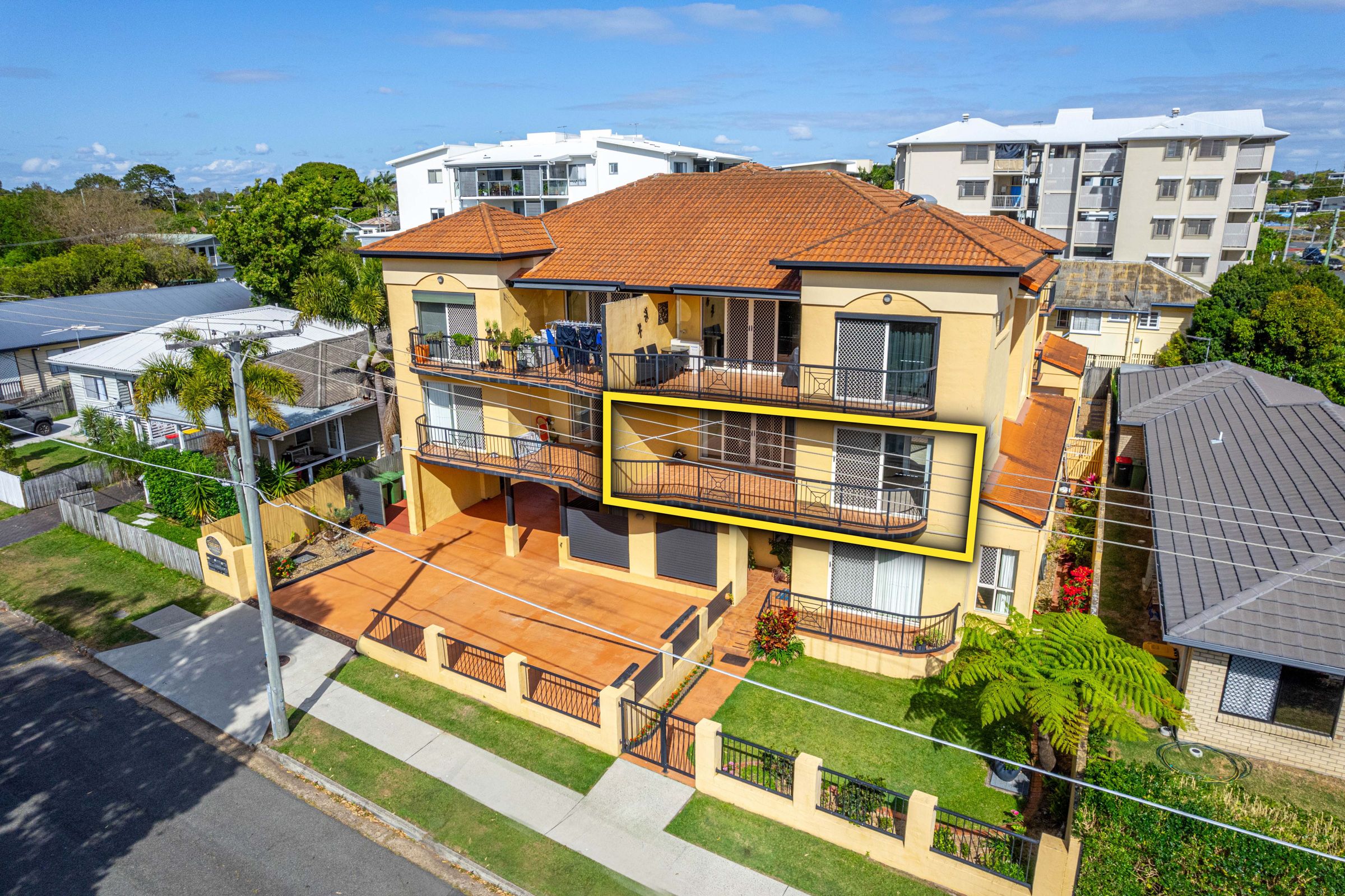2/13-15 Humpybong Esplanade, Redcliffe, QLD 4020 - Sold Unit - Ray ...
