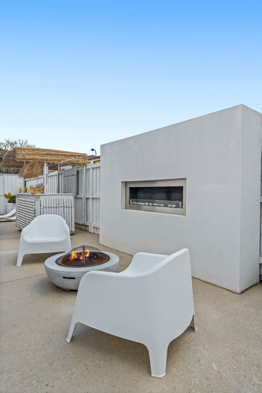 86 Riverstone Boulevard, Clyde North, VIC 3978