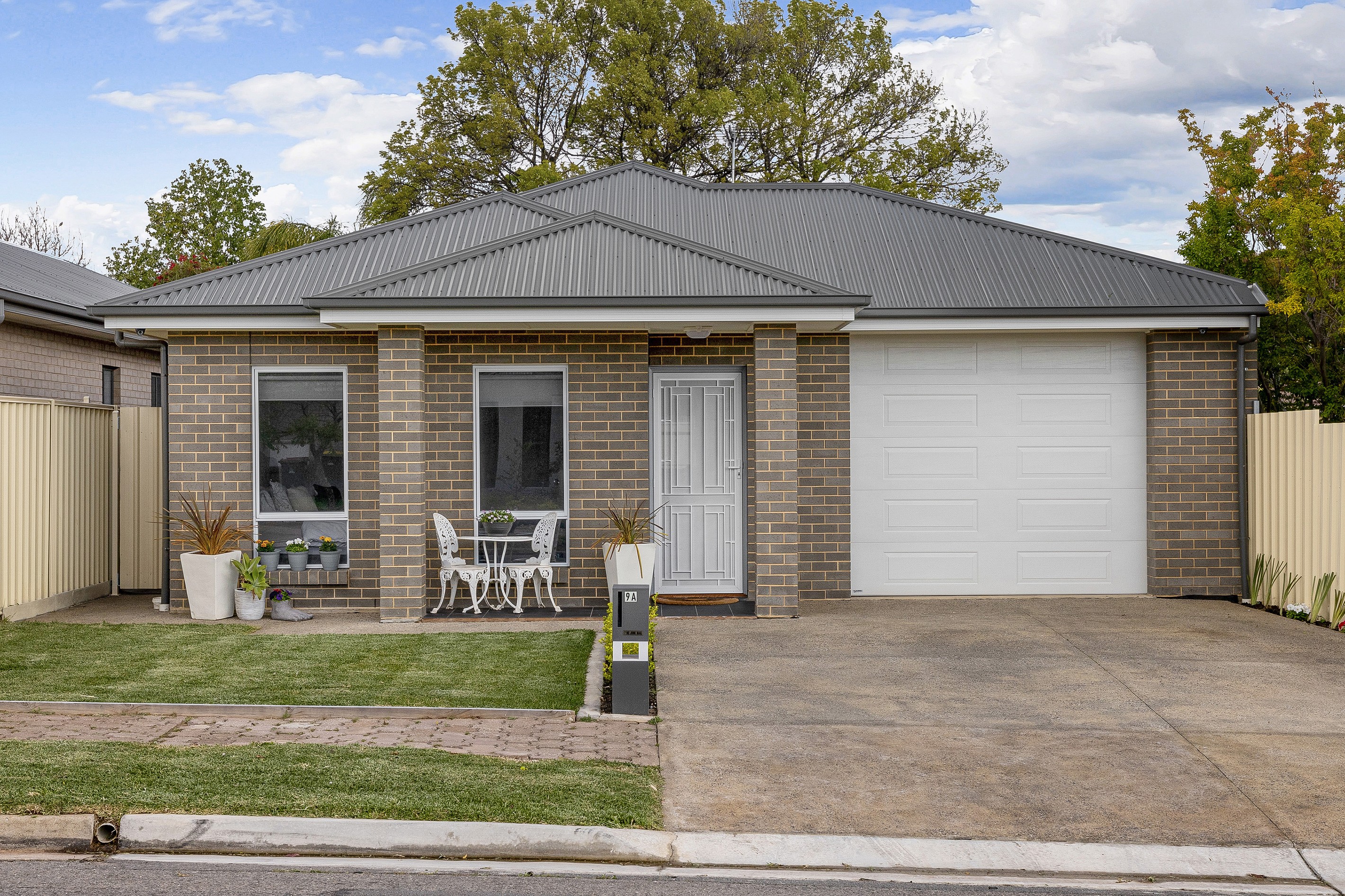 9A Lorraine Avenue, Para Vista, SA 5093