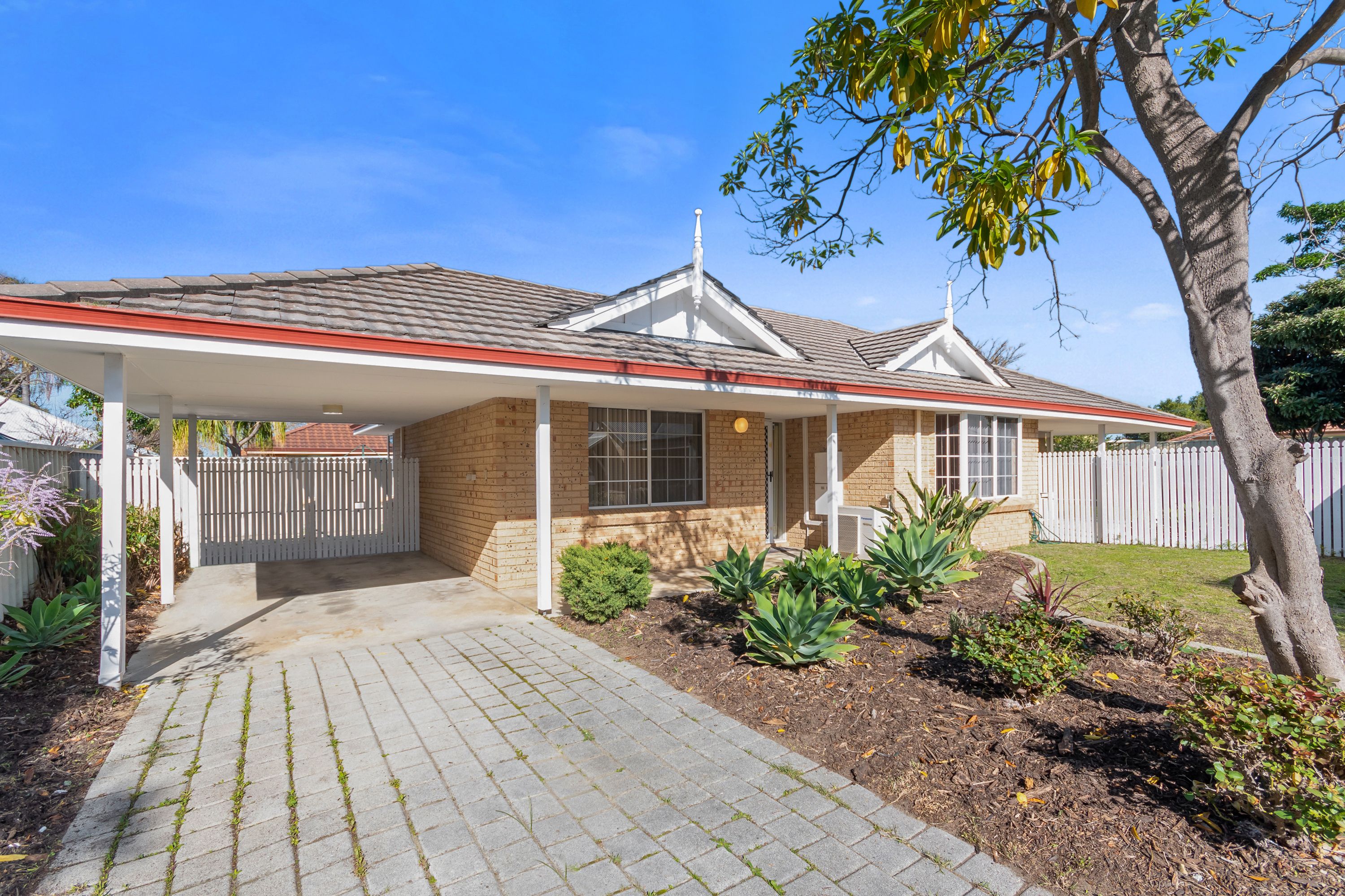 5 Sutton Court, Redcliffe, WA 6104